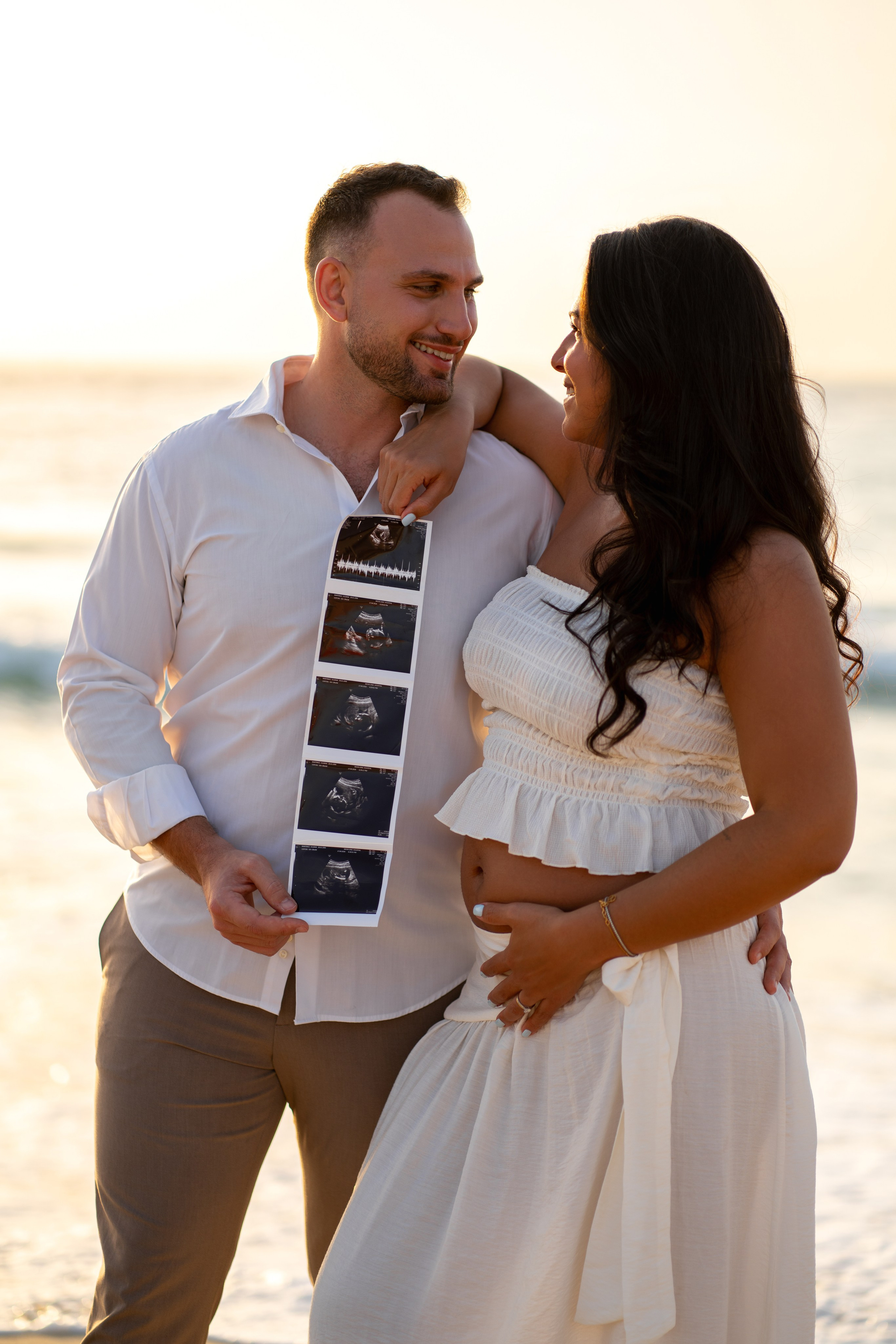 Wavy sunset. Angela Iakovleva — Family Photographer in Dubai