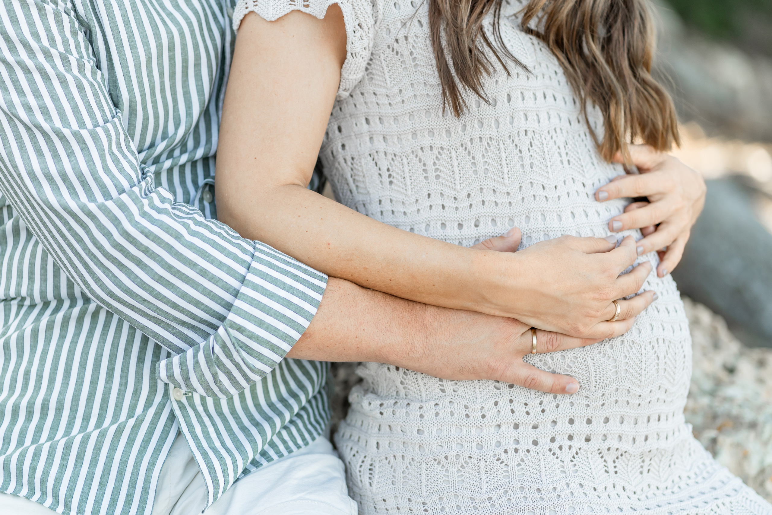 Babybauch Shooting Mallorca. Deine Fotografin auf Mallorca für Familien und Business
