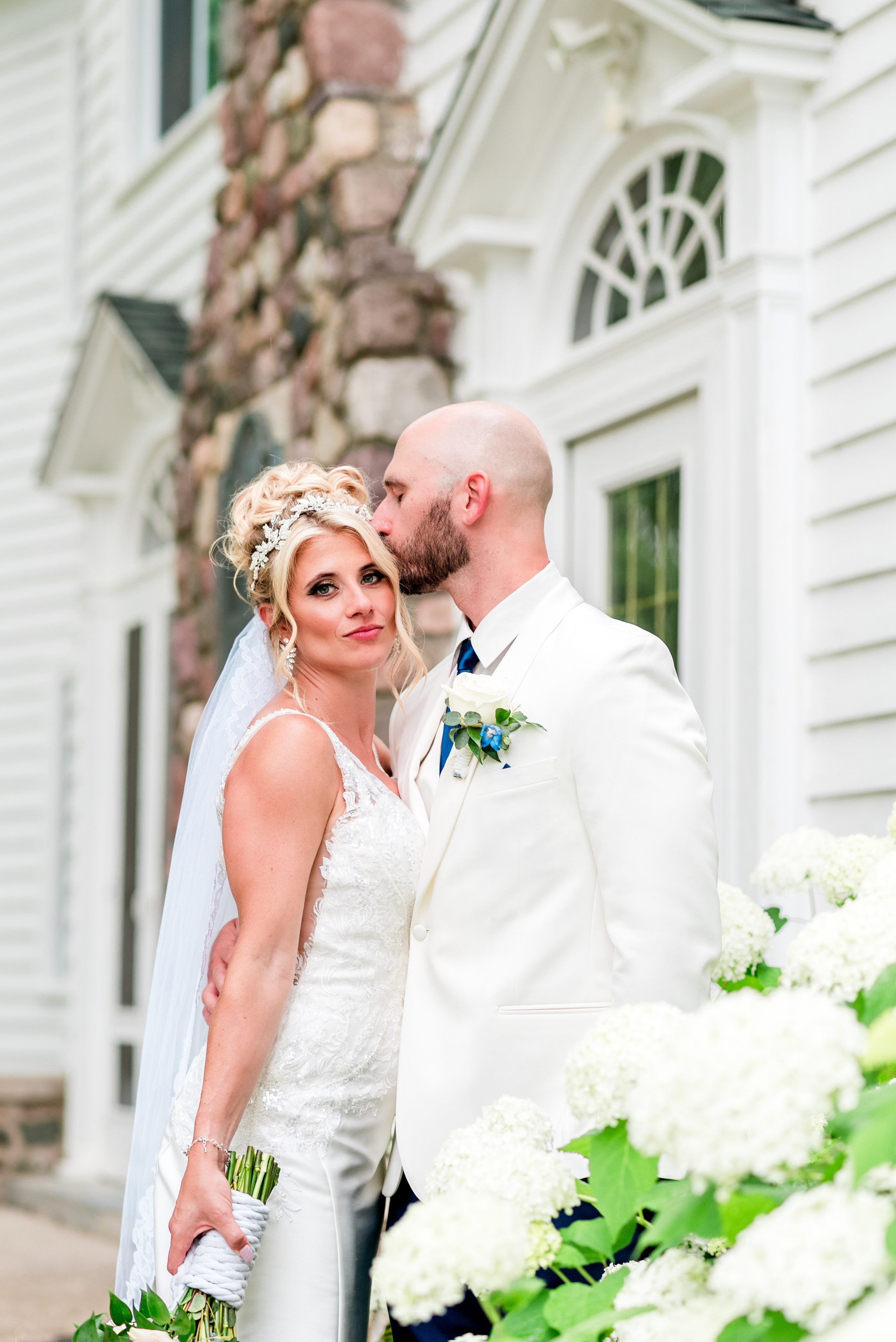 Classy Nautical Wedding at Waldenwoods Resort | Howell, MI Wedding Photographer. Alexandria Danielle Photography | Fort Wayne & Indianapolis Wedding Photographer