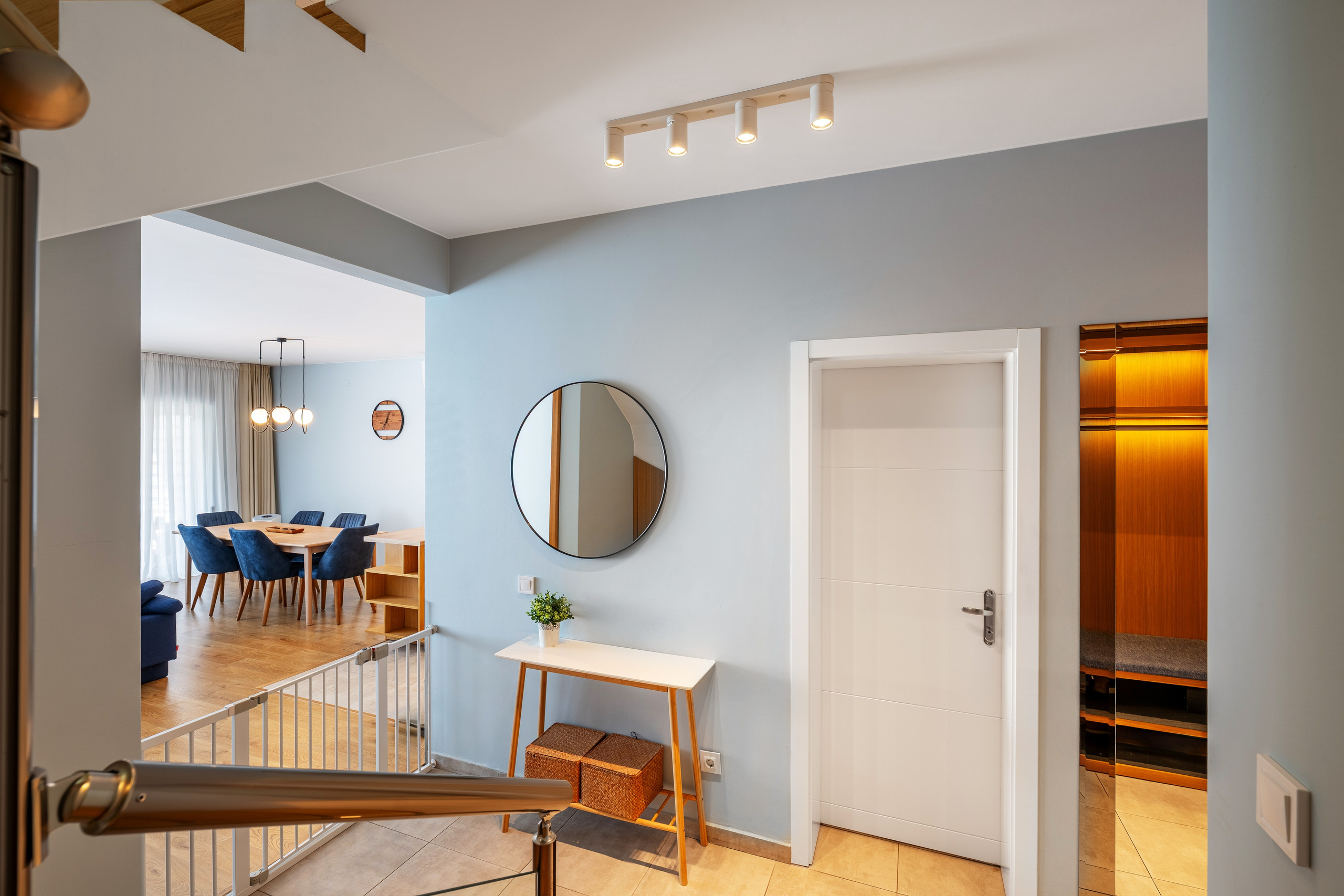 Дом за продажба. Професионален фотограф в Пловдив и областта