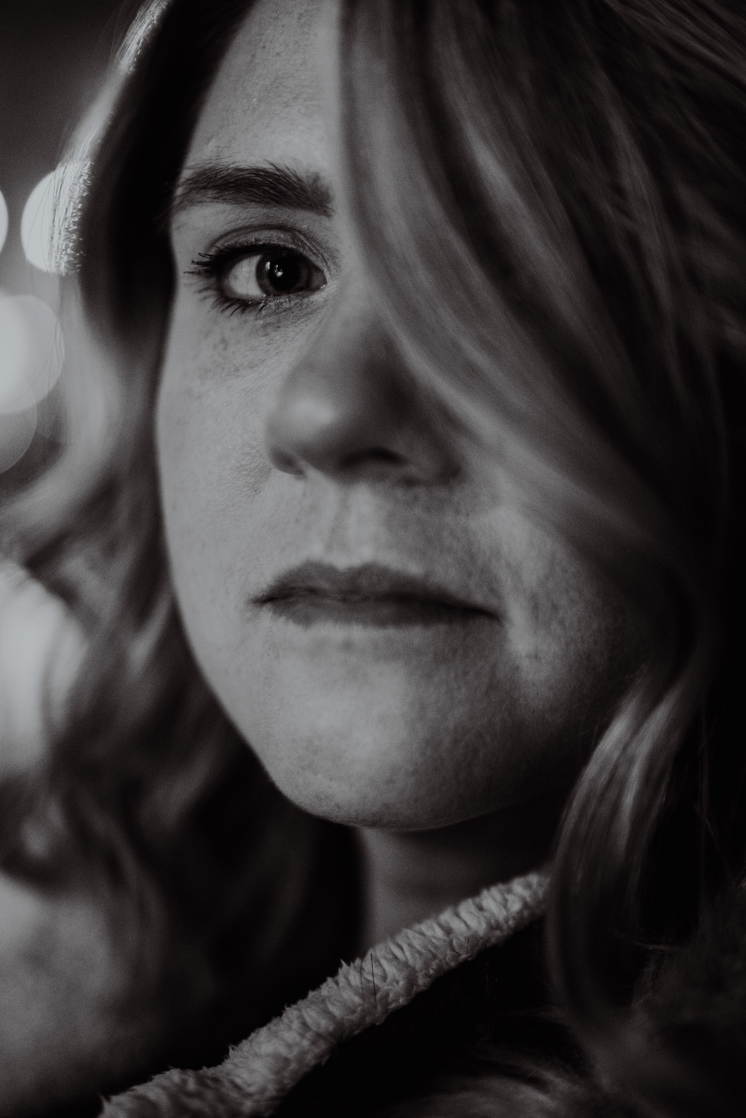 Dating website portrait photographer Wisconsin Ilia Bordiugov.