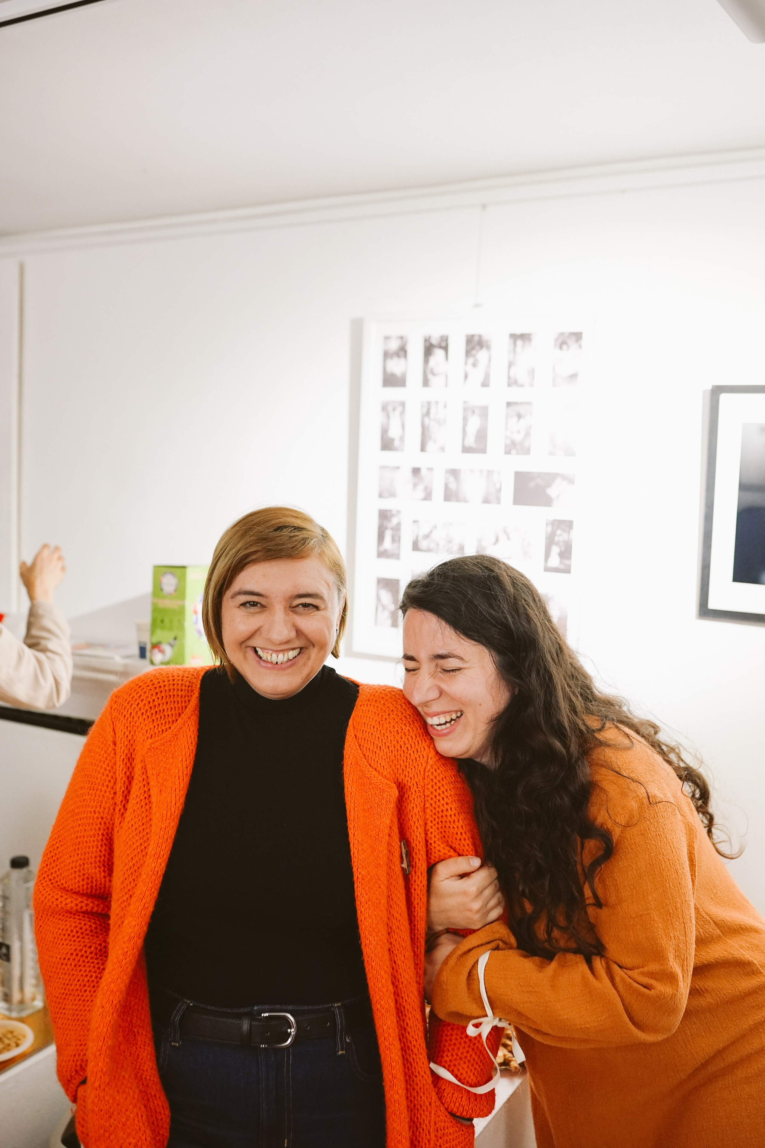 Tu nu știi Viata? Expoziție Univers Ludic | Mădălina Beda. Madalina Beda- Artist vizual, fotograf, doula la nastere, consultant babywearing Brasov si in toata tara