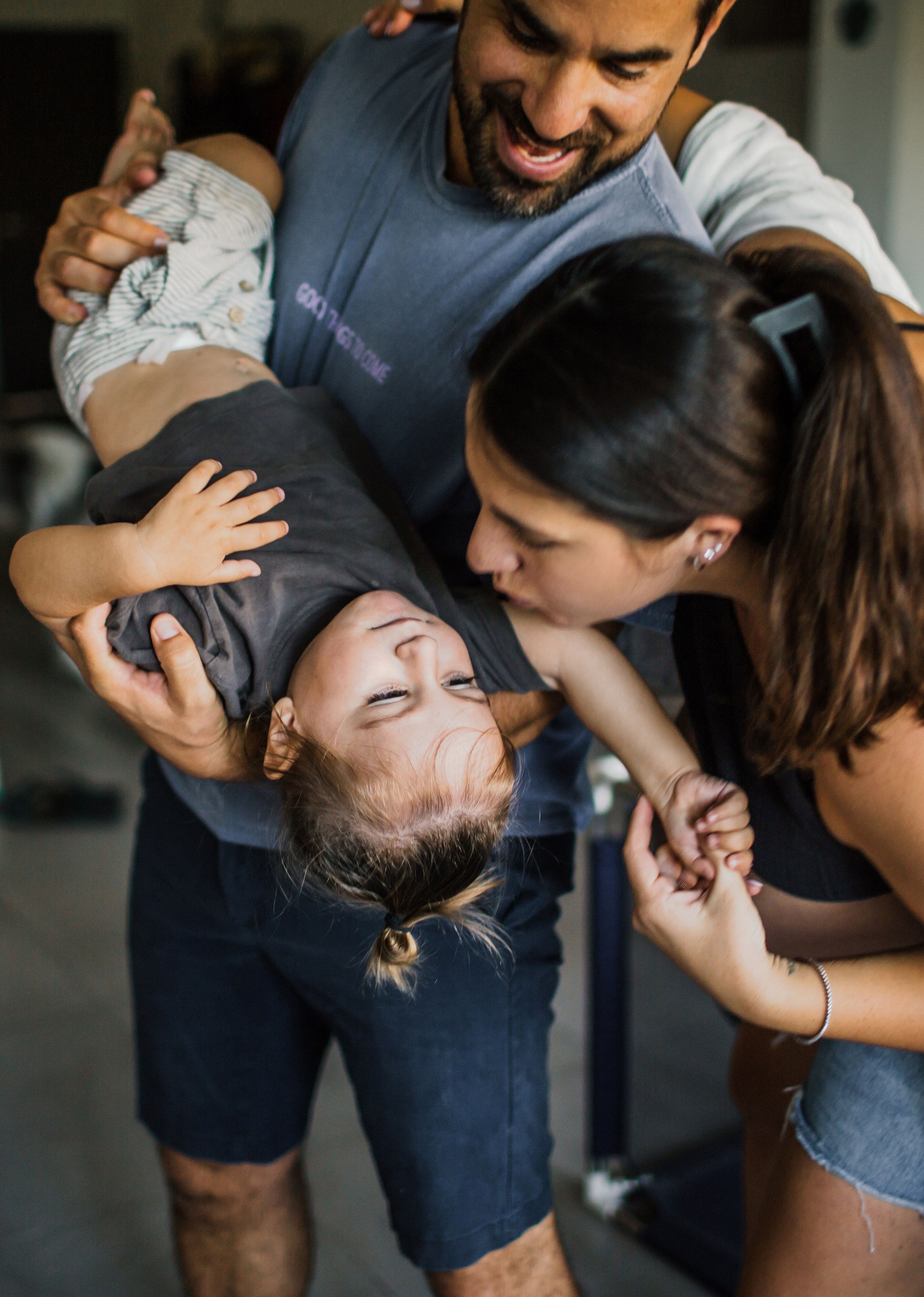 Home story. Family photographer in Israel