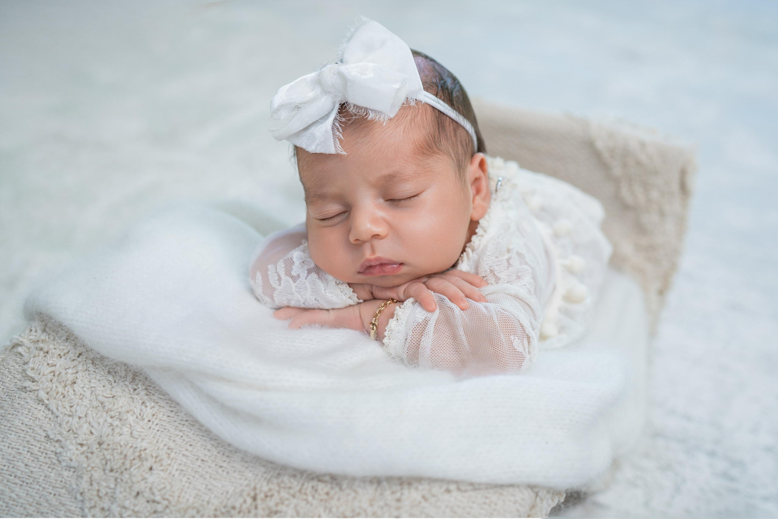 Newborn studio. Bébé Newborn Photographer in Copenhagen