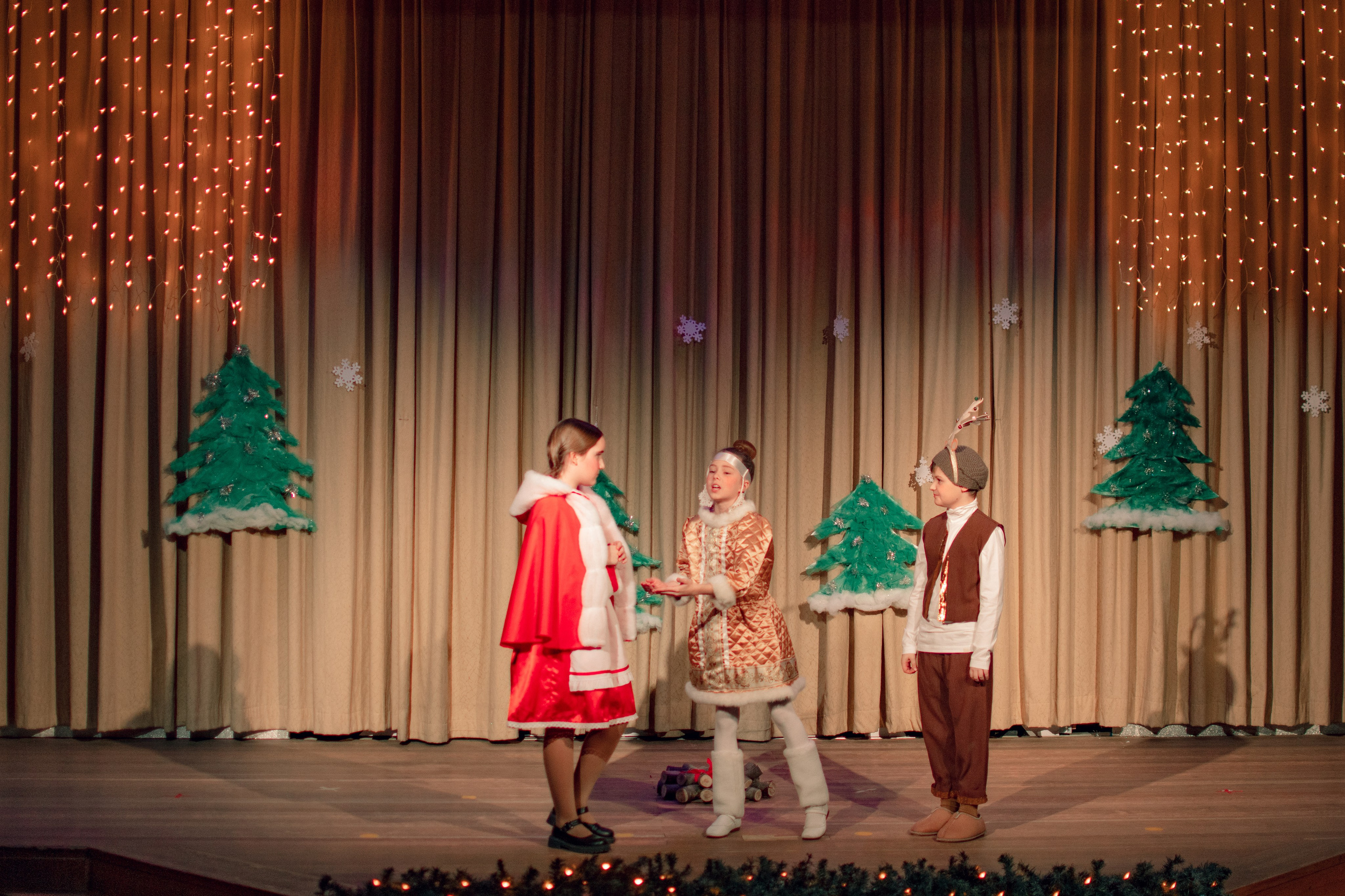 Театральная студия. Семейный и детский фотограф