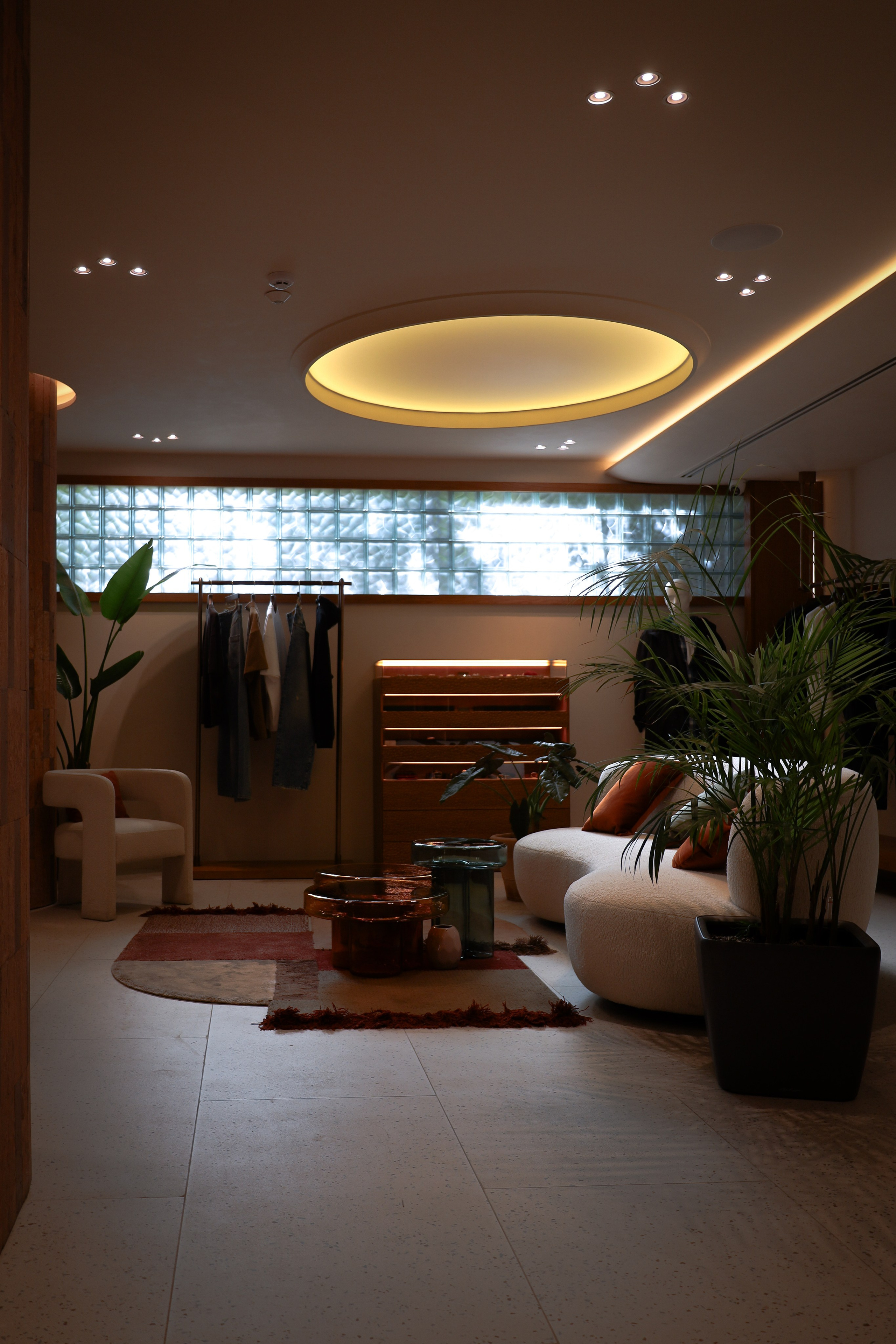 Events & factory reportage (rien-à-porter). Asmikiam