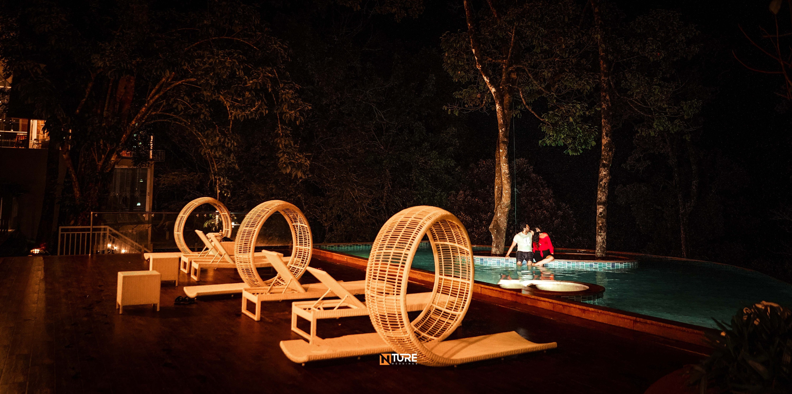 PHOTOS. NTURE WEDDING