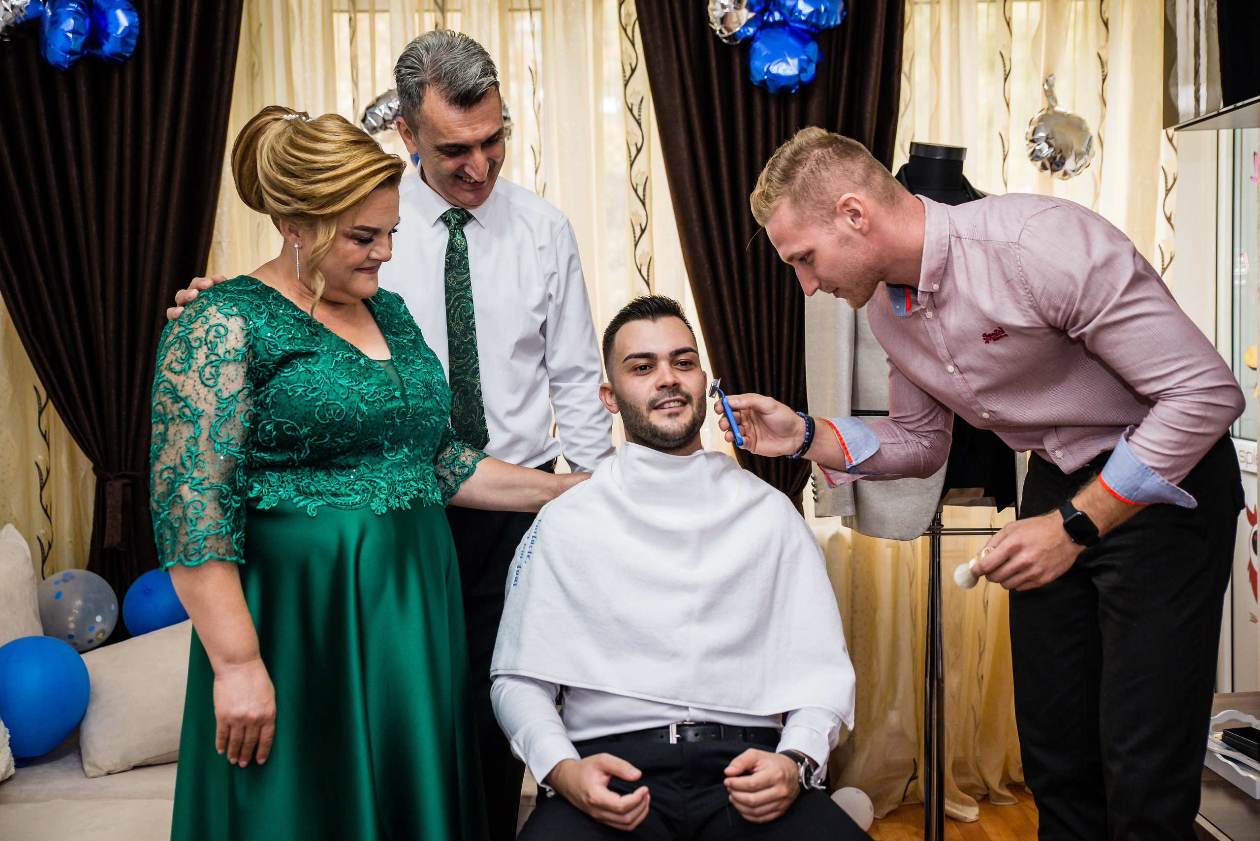 Alexandra & Răzvan. Acasă