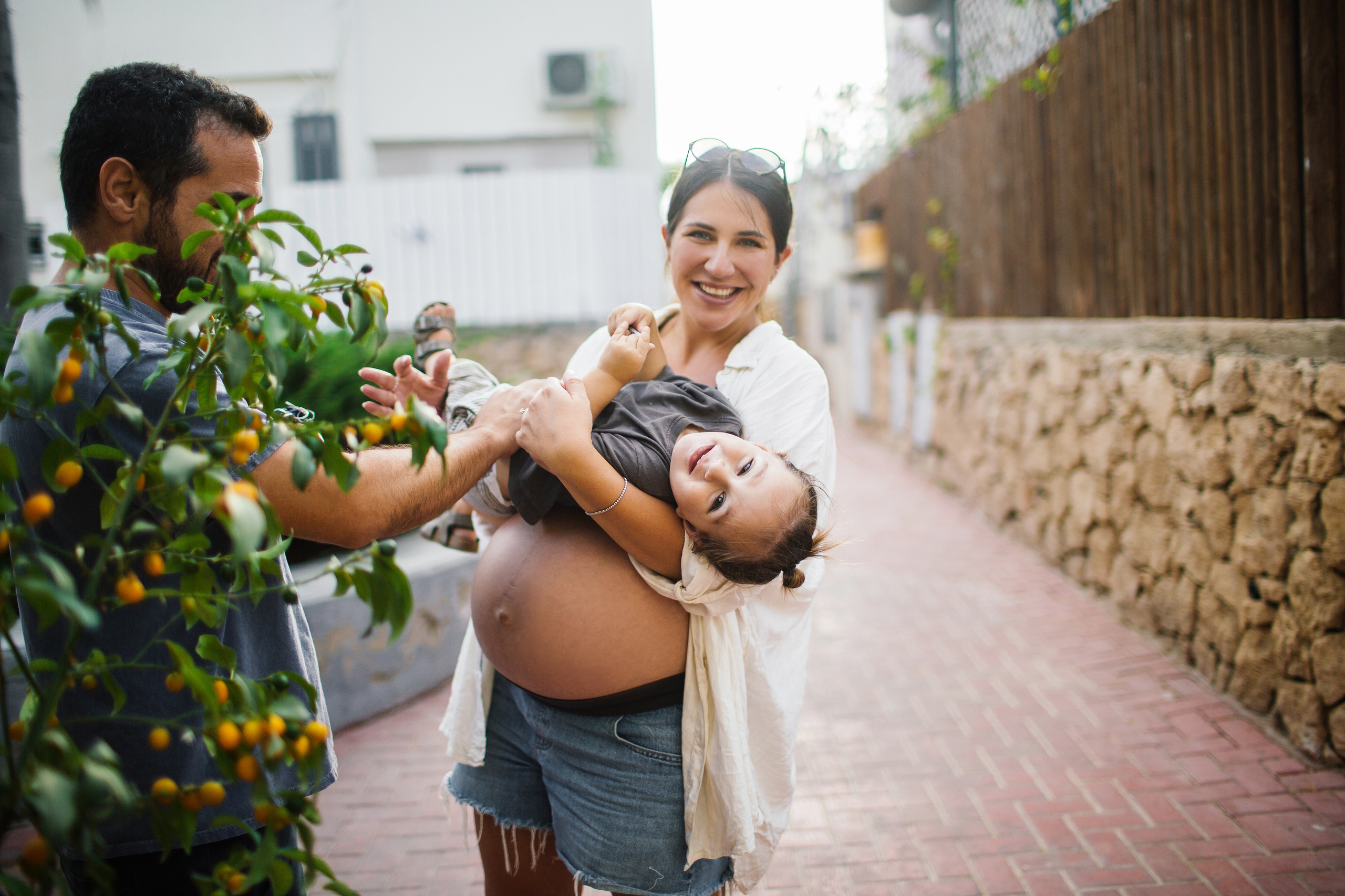 Home story. Family photographer in Israel