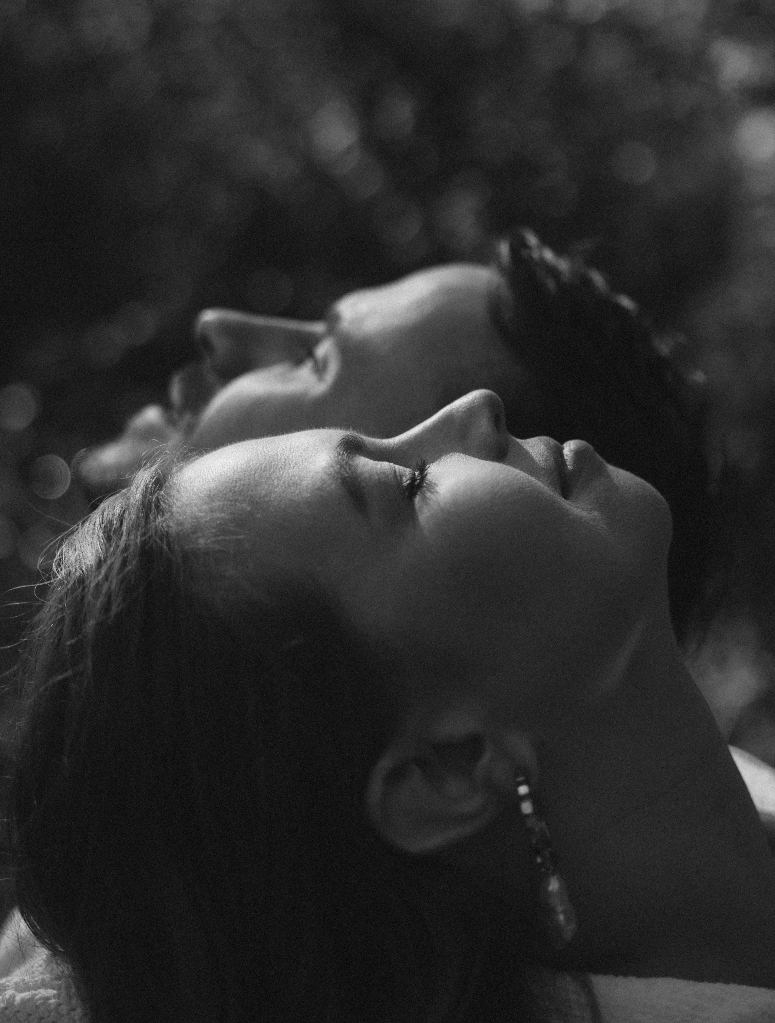 Sigita ir Artūras | Pabėgimas į gamtą ir aštrūs šešėliai. Vestuvių ir šeimų fotografė Lena Bondarenko / belove photo