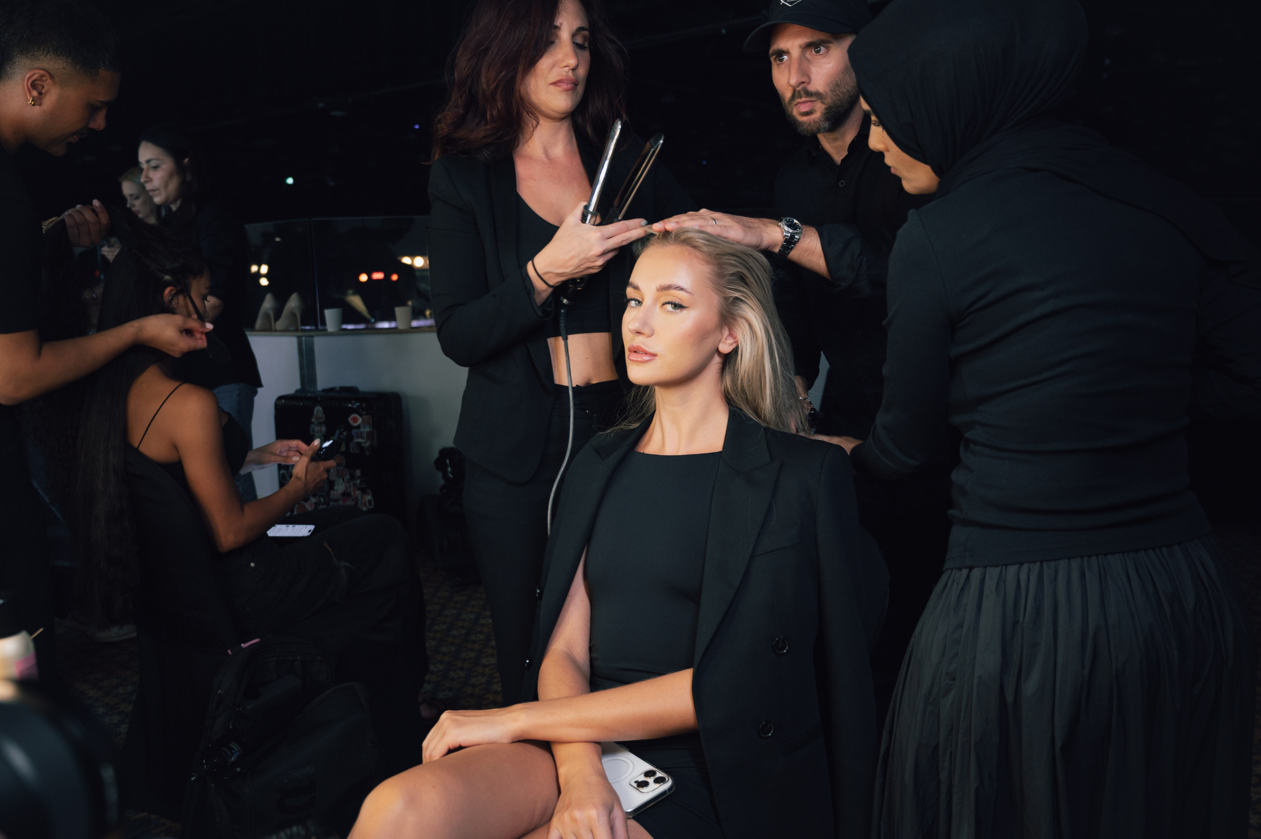 ELLE x Manish Malhotra. Versoluna