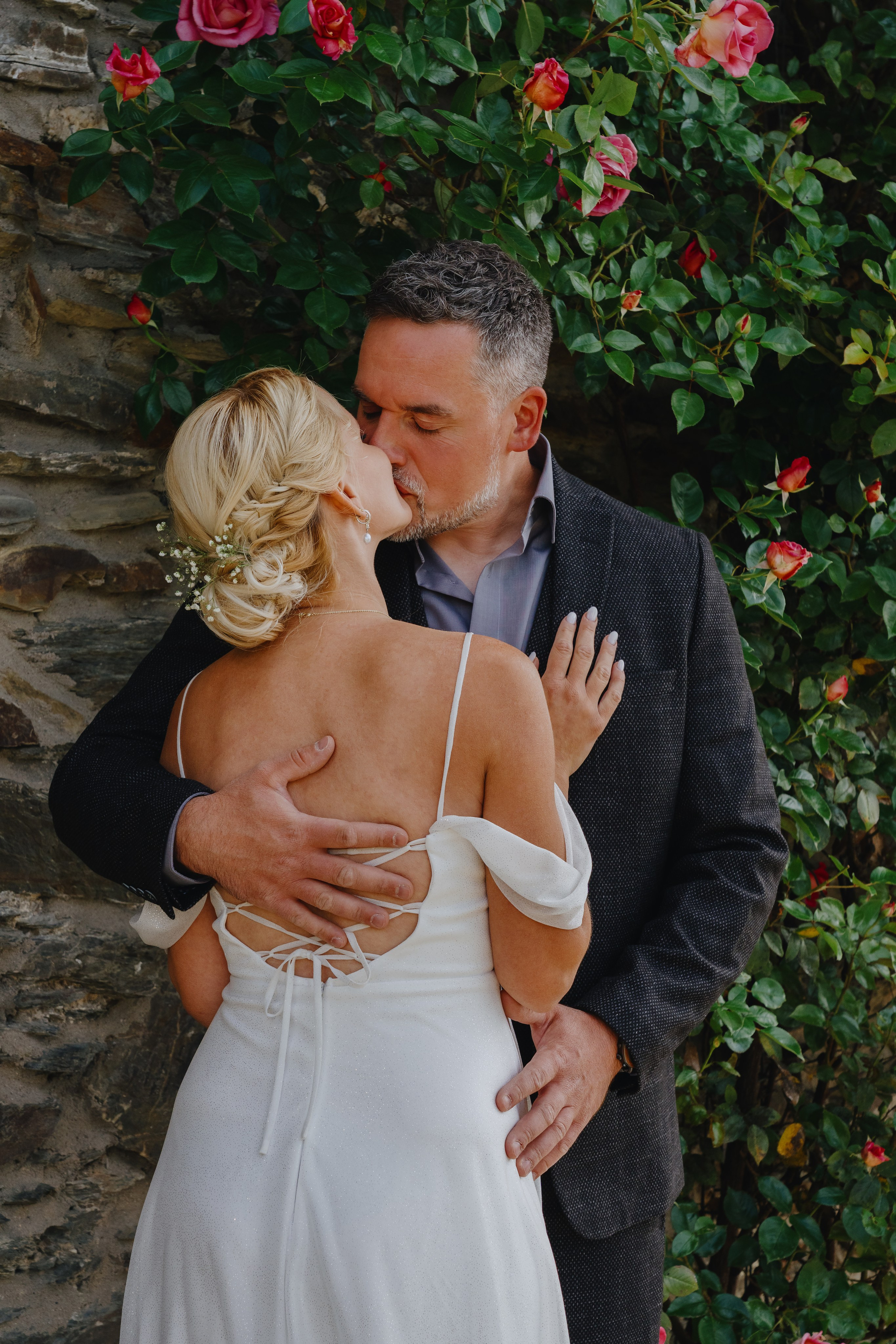 WEDDINGS. WEDDING PHOTOGRAPHER IN EUROPE RESHAD MILLER