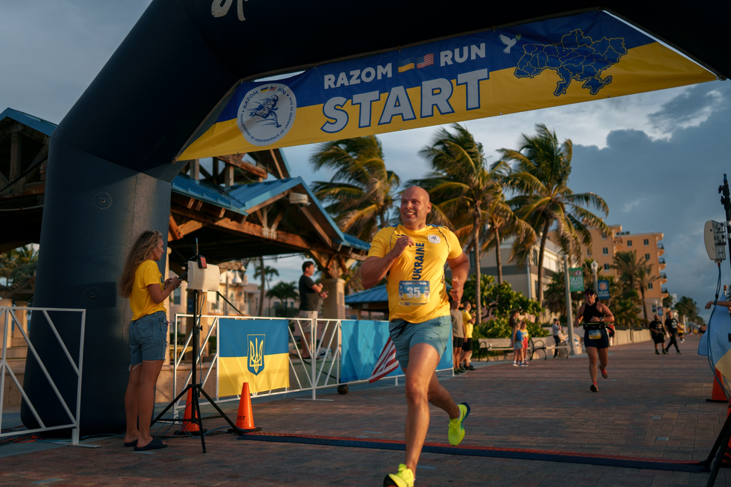 RAZOM RUN. ФОТОГРАФ ФЛОРИДА МАЙАМИ