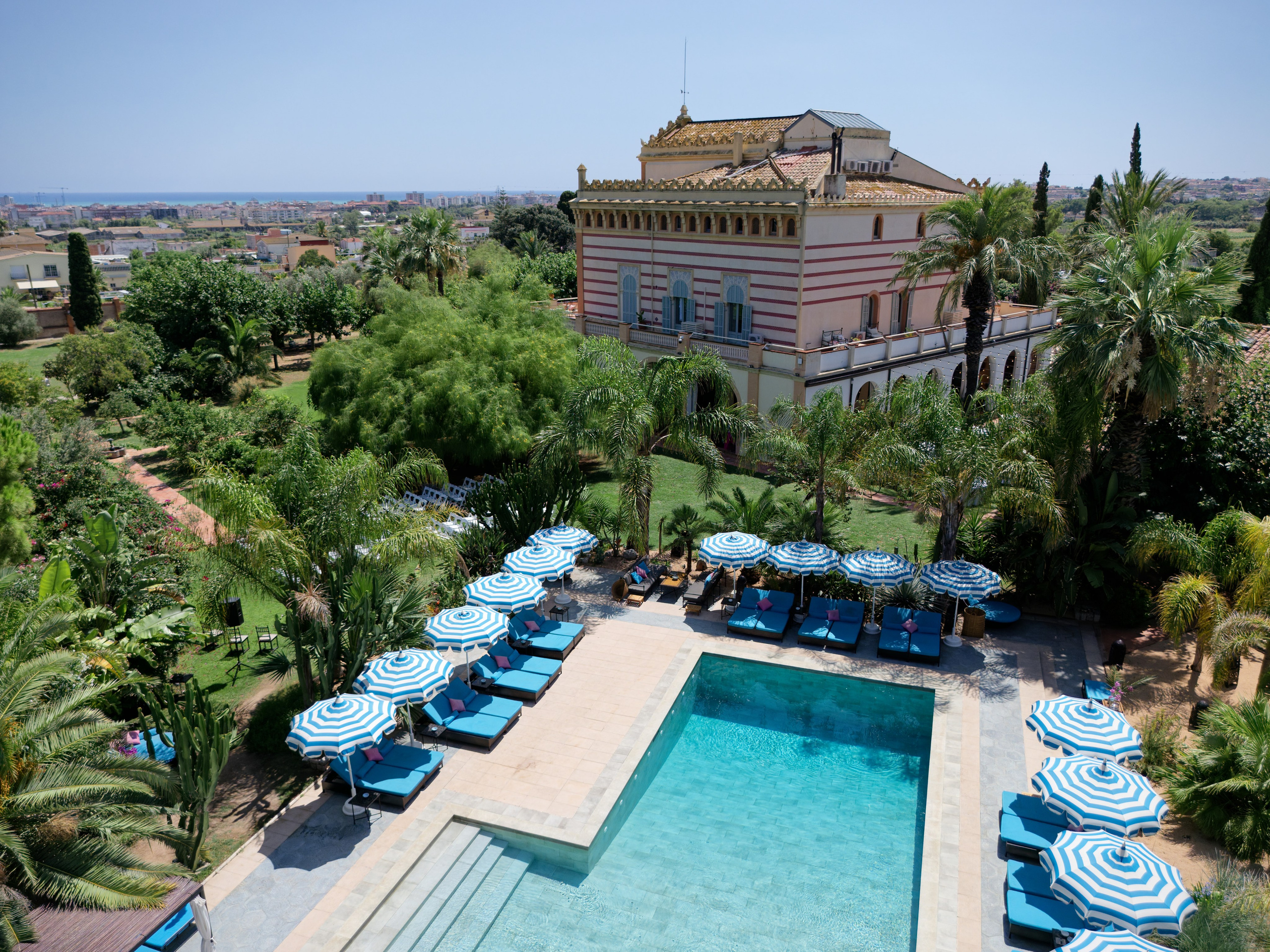 Wedding of Gracie & Joe at Gran Villa Rosa, Barcelona