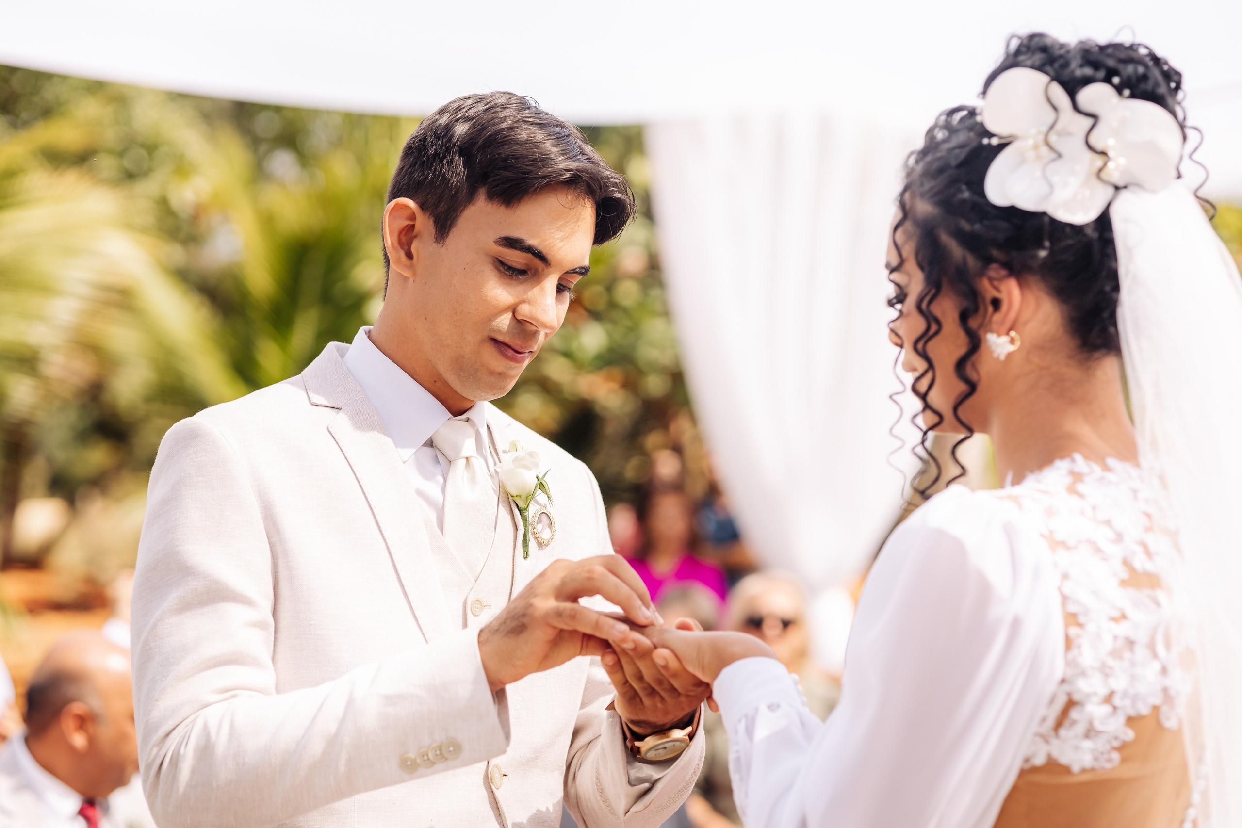 Kênia e Gabriel. Fotografia de casamento e ensaios | Montes Claros/MG