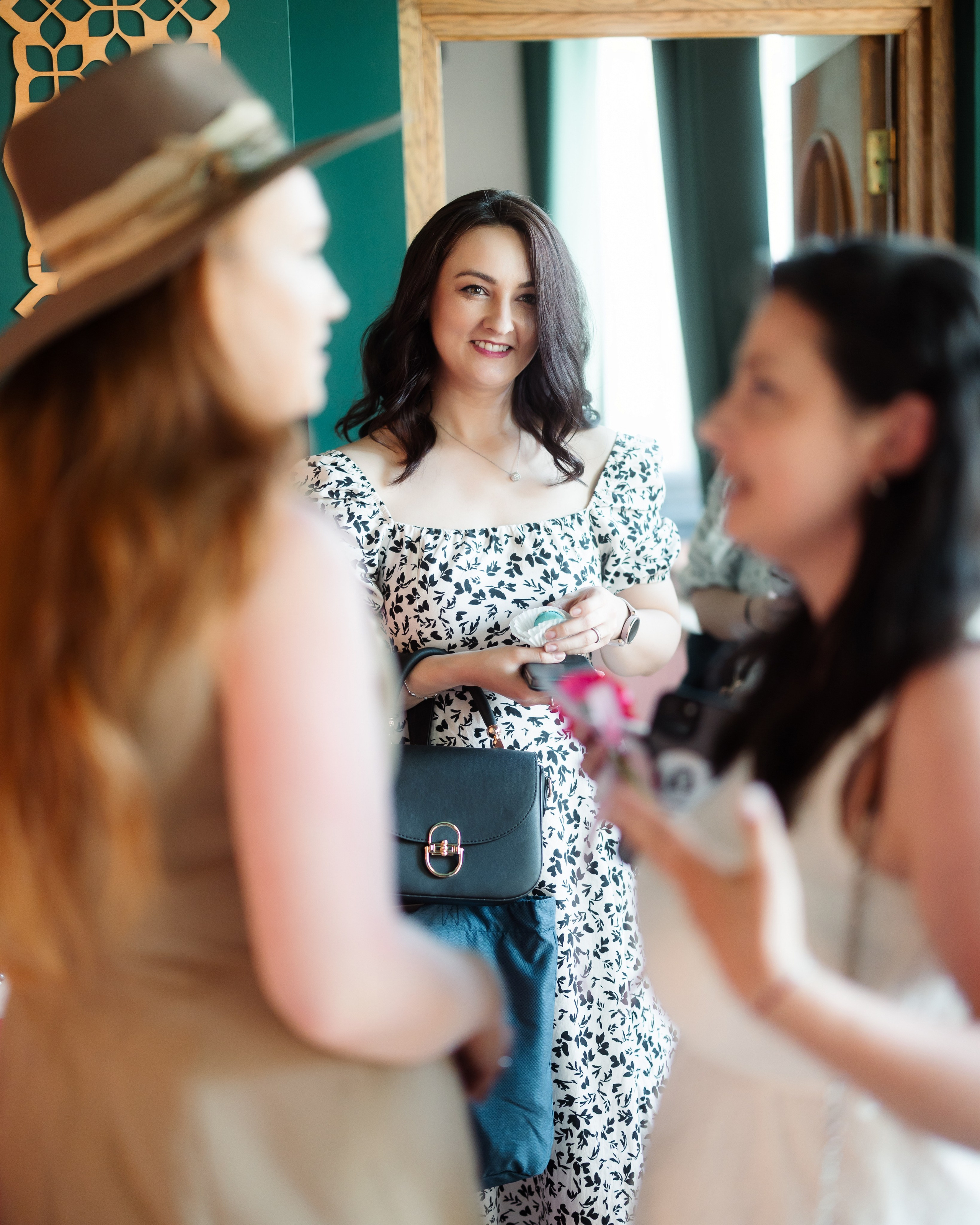 Glow Mom 2. Marius Ciocan