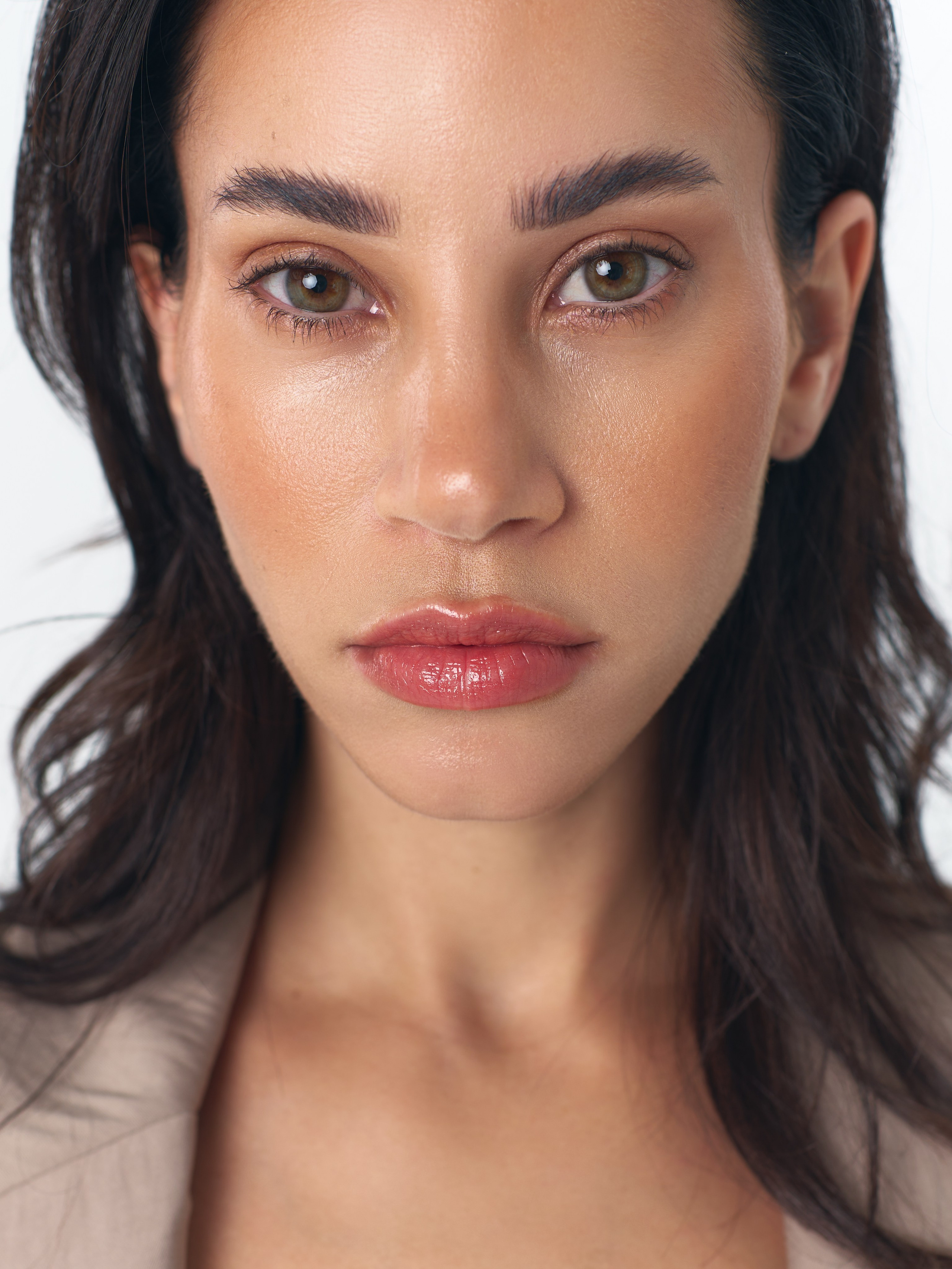 Beauty. Alisha Geva | Photographer in Dubai