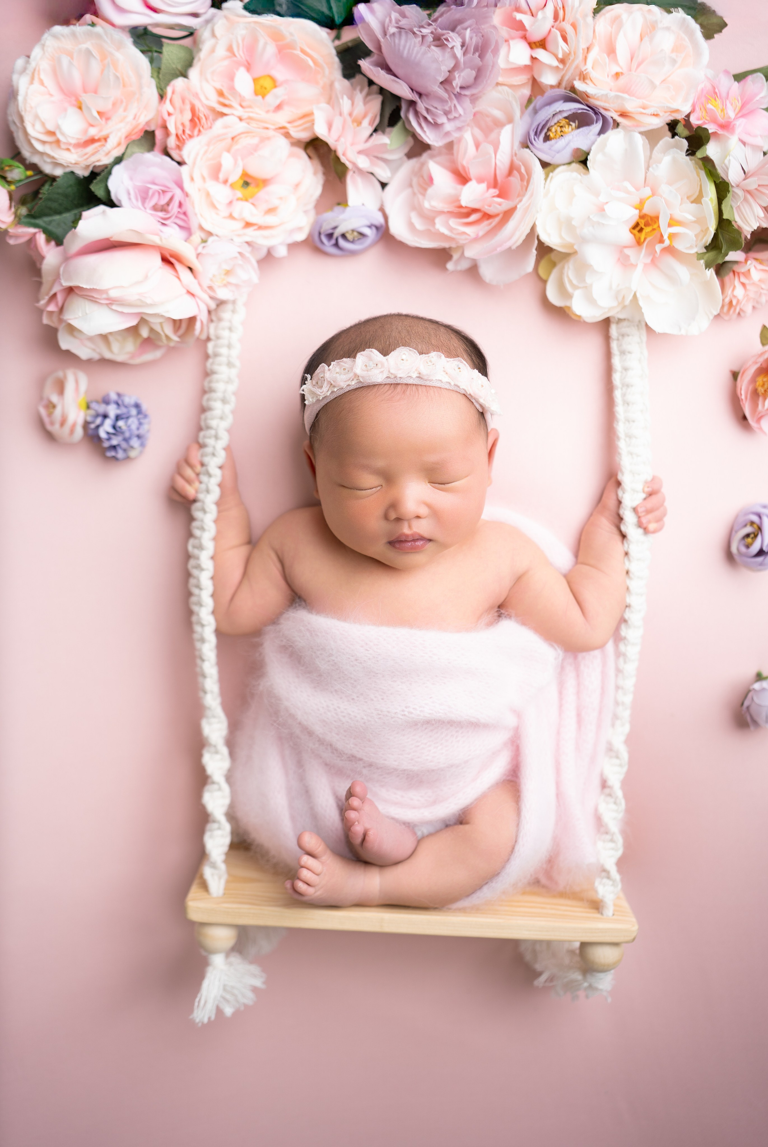 Posed Newborn. Maternity, family and newborn photography in San Francisco Bay Area