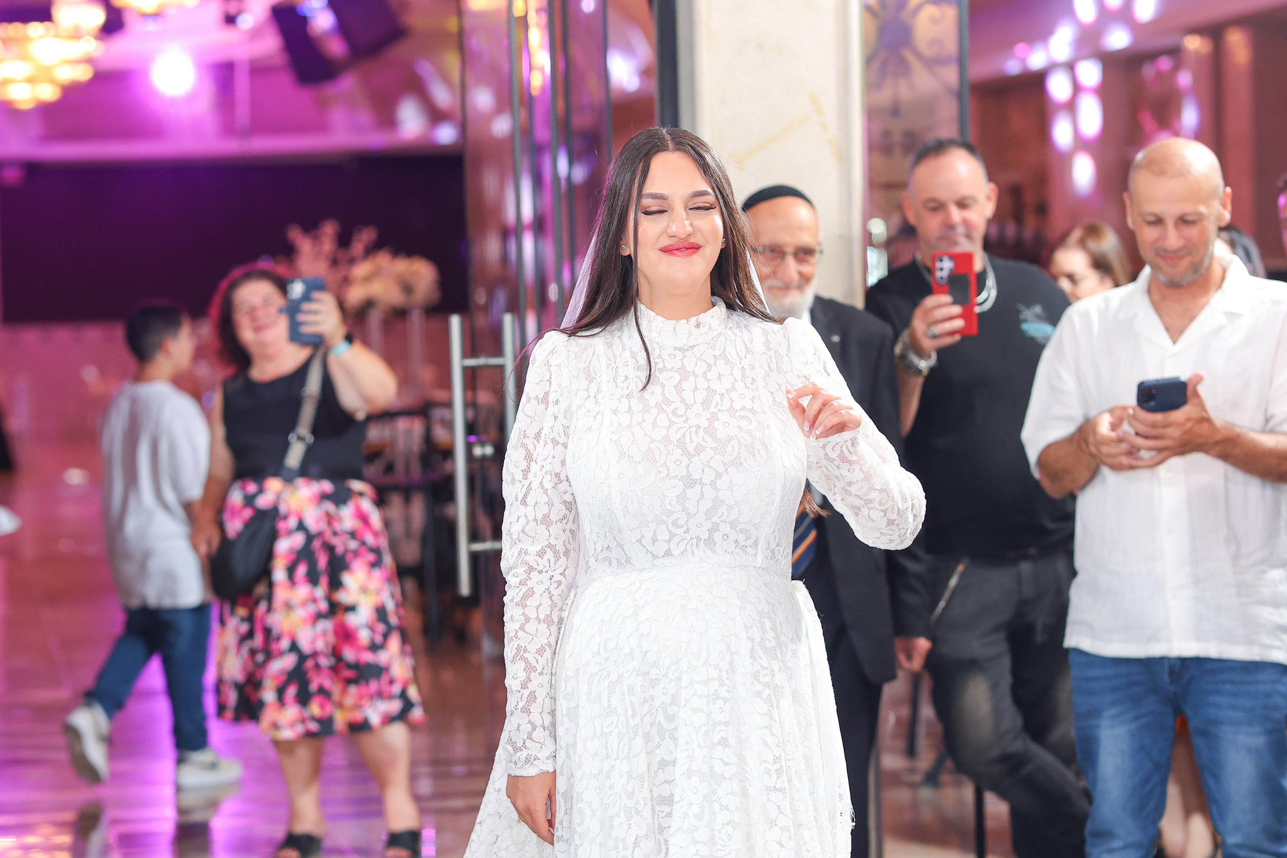 L & A. משה מנשה צלם חתונות