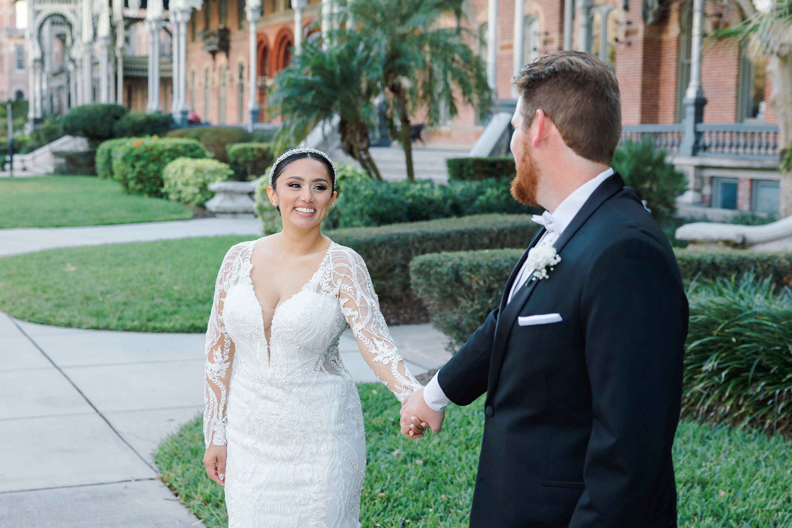 V&A. Wedding photographer in Florida