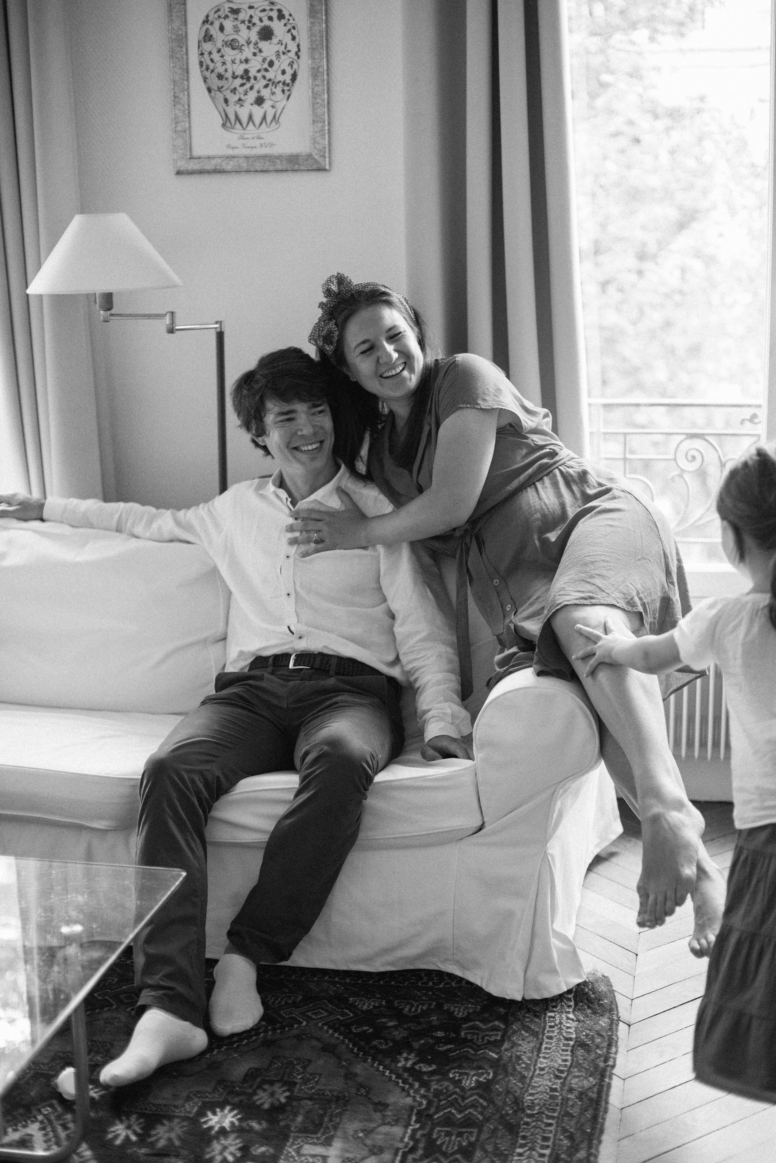 Элегантная семейная история у Эйфелевой башни. Ksenia Marchand/ Lifestyle фотограф в Париже