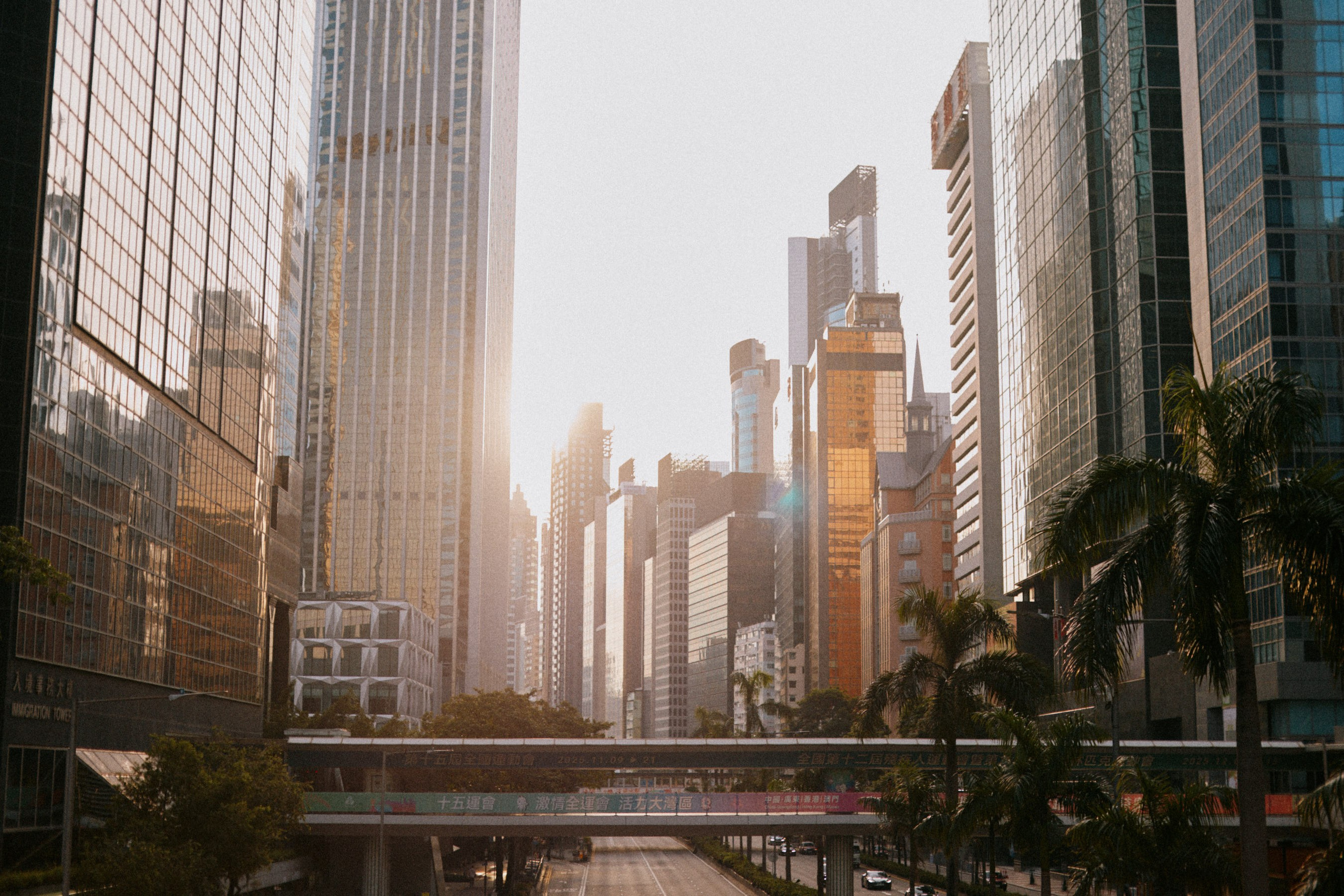 Urban city. Location131 | Vancouver Photographer for Fashion, Portraits, Events and More Across Canada| YVR — Vlad Li