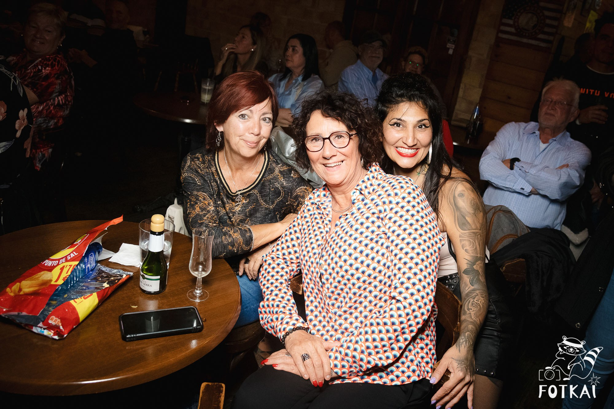 Amy Winehouse Tribute at El Paso Bar (March 28) — Live Concert Photo Report | FOTKAI