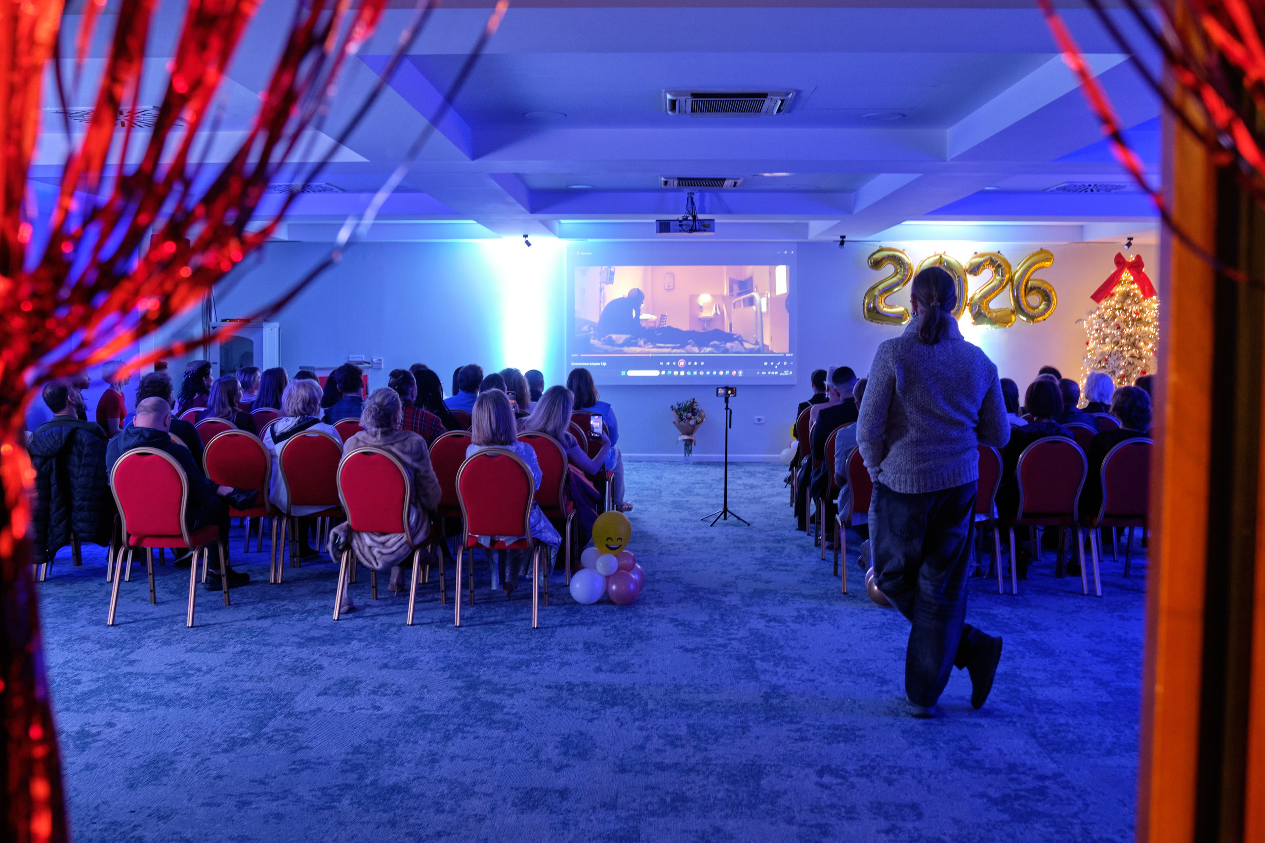 Фоторепортаж з благодійного Новорічного балу у Чорногорії. Портретний фотограф Альона Новгородцева