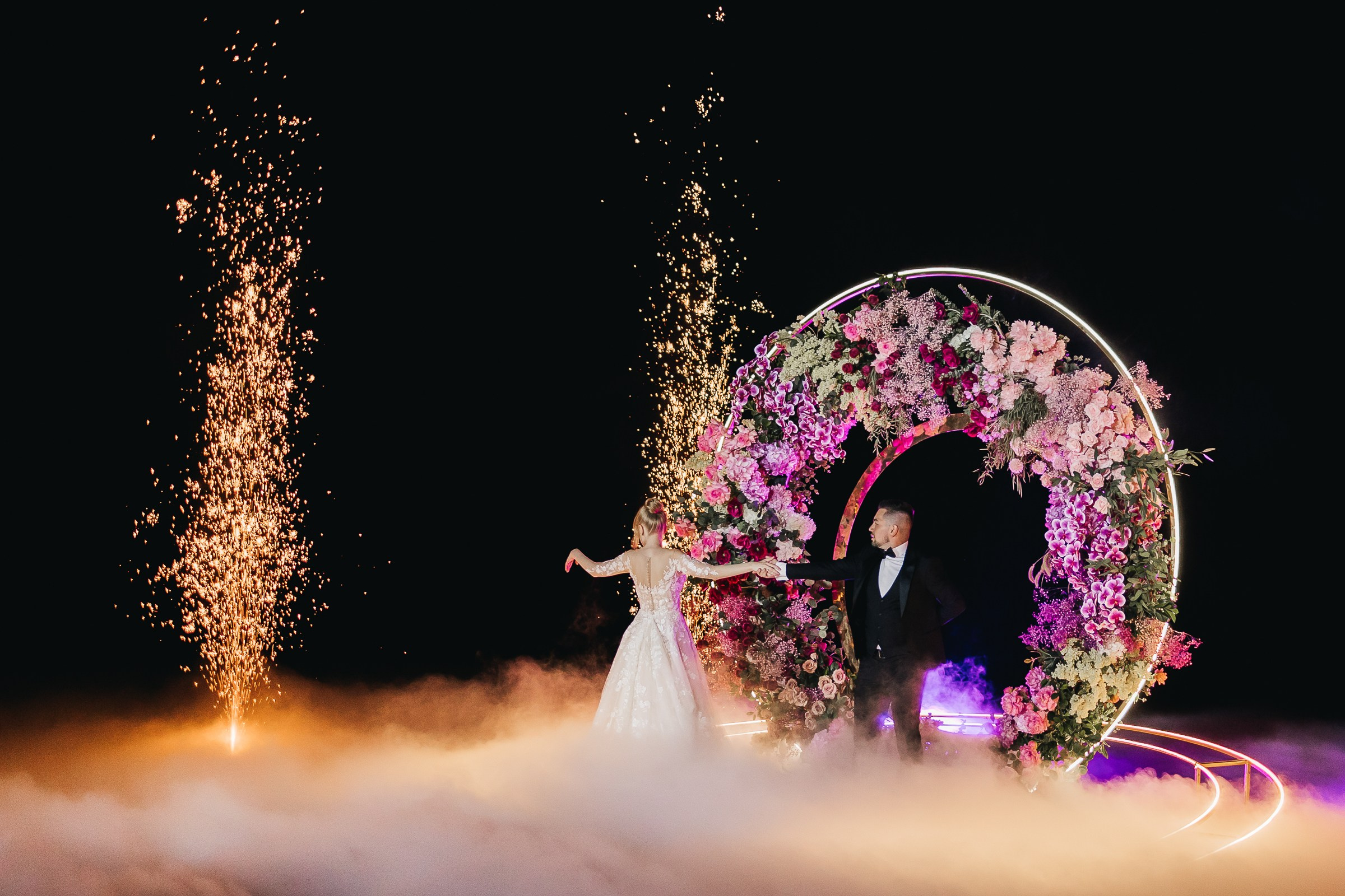 Araz & Daria. Destination wedding and fashion photographer in Riga Igor Davidovich