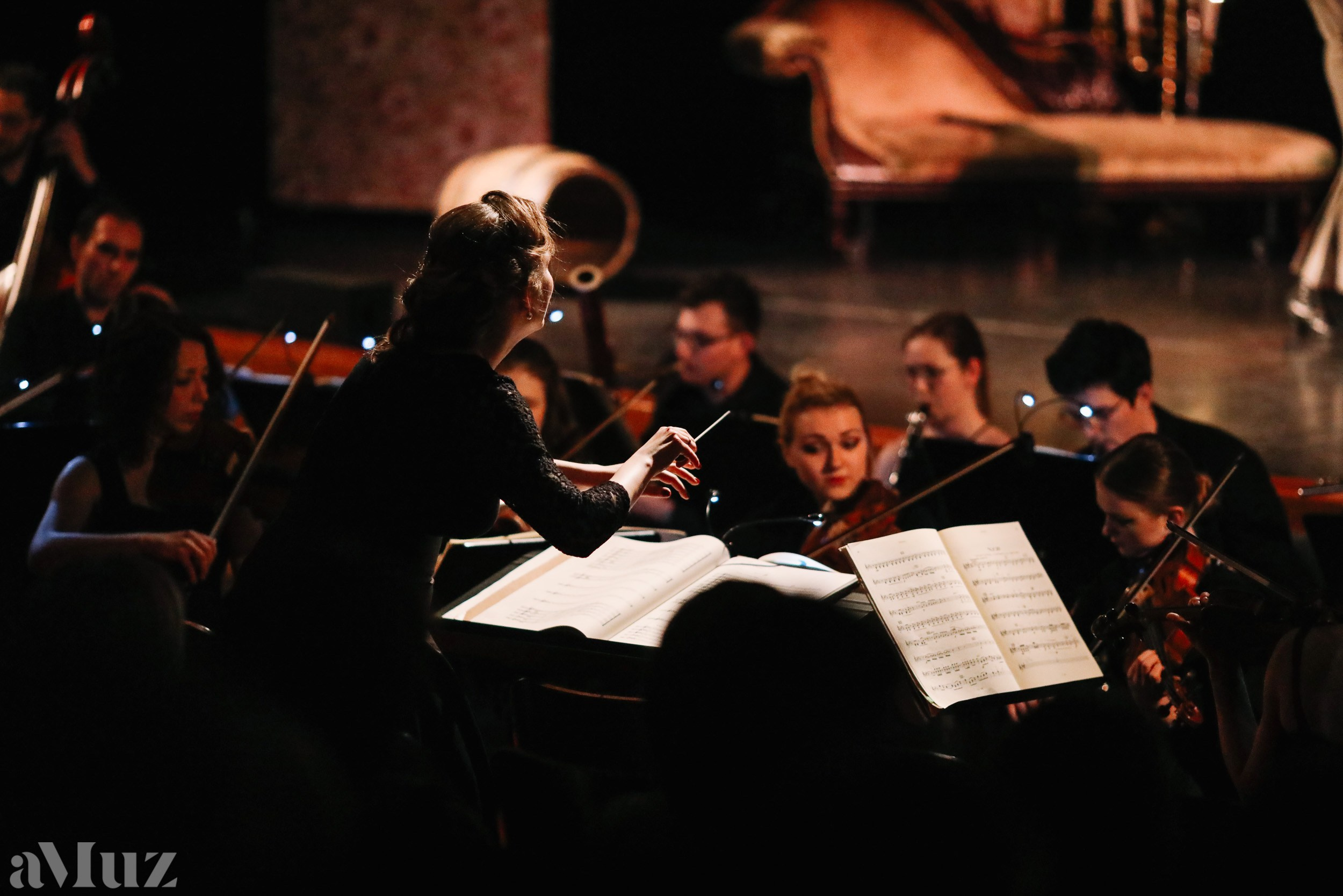 Opera Łąkowa. Fotograf Ślubny Warszawa - Sesje Biznesowe Rodzinne Eventy