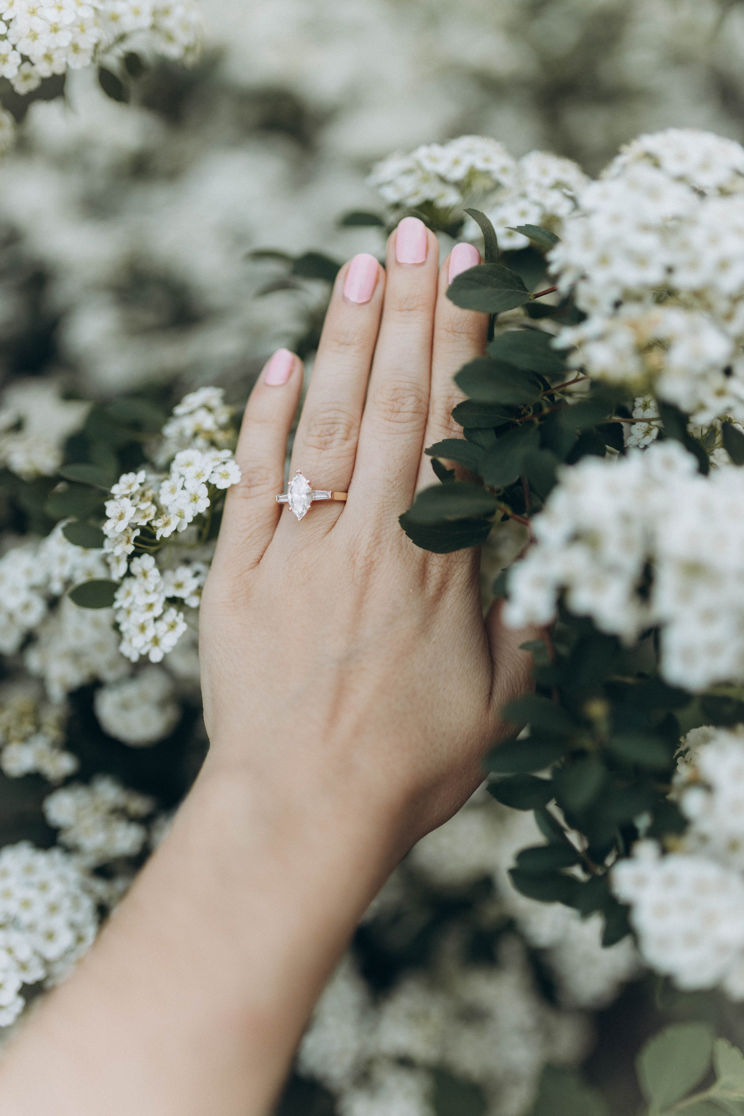 R&M Engagement. Photographer | Naomi Maklin