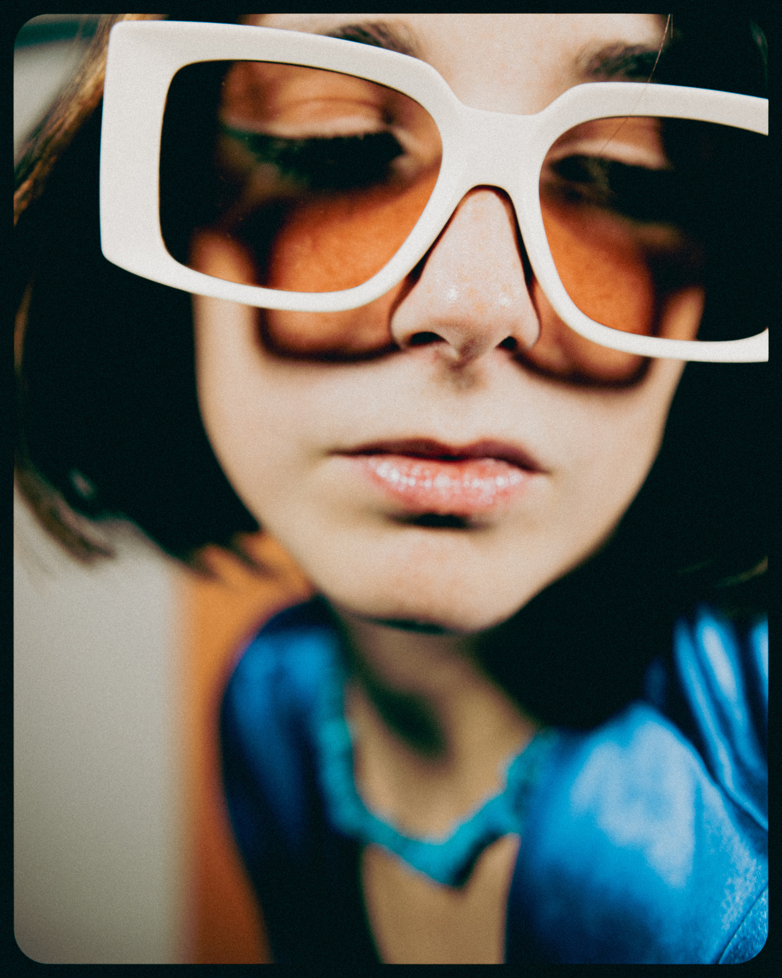 Portrait photo shoot in the studio MKn Visual - Shoot,makeup,postprod and art direction by MKn Visual