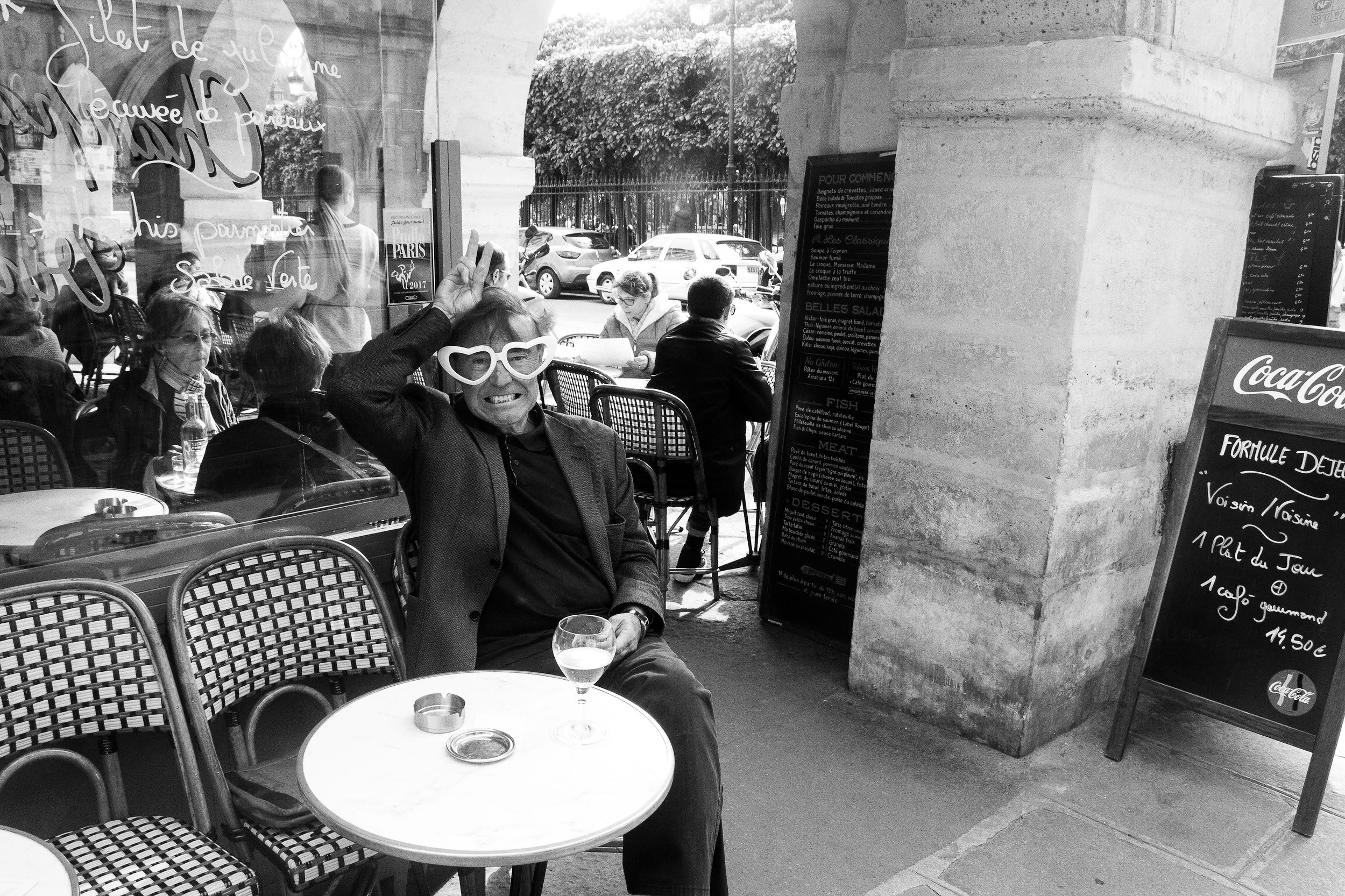 a moment in Paris,France by mkn visual 