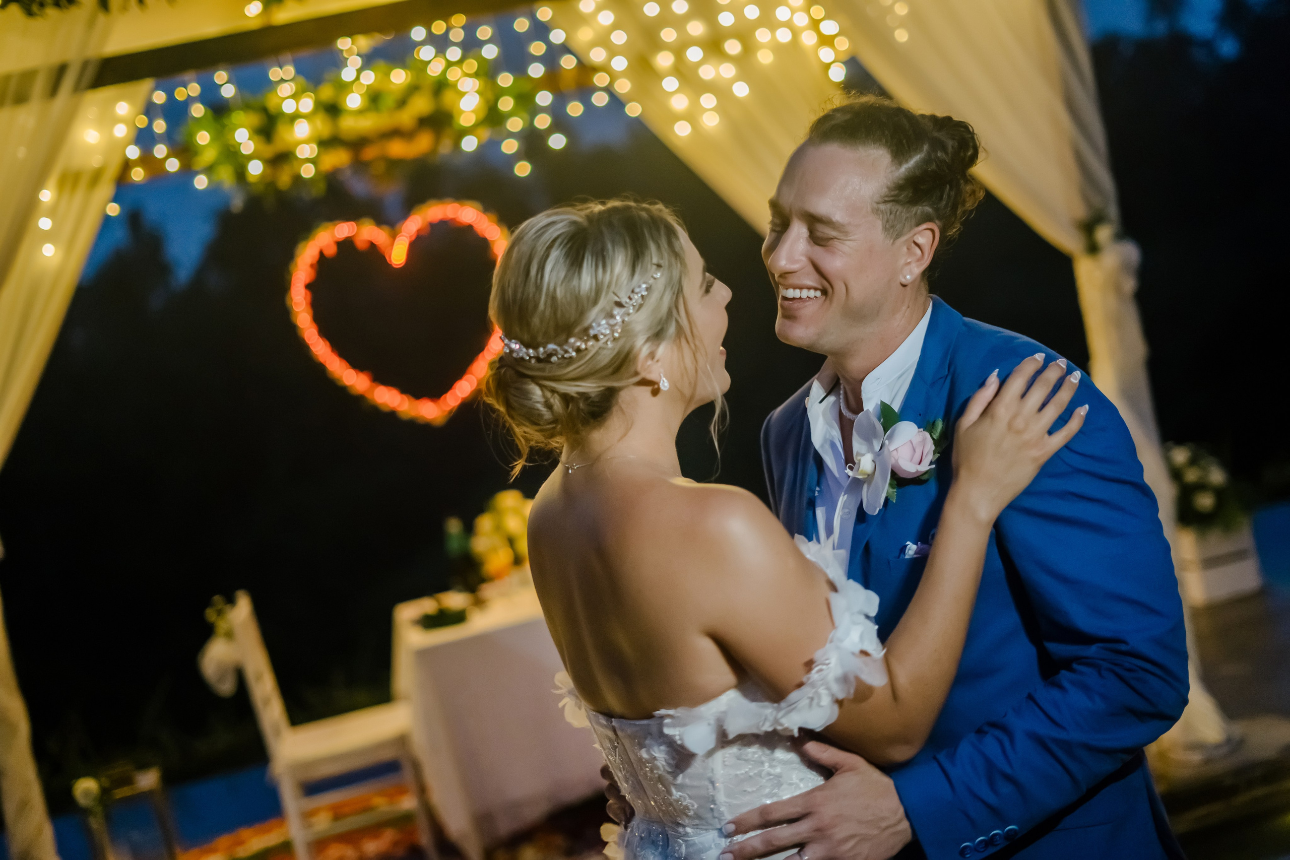 Jamie & Jordan. Female Photographer in Bali