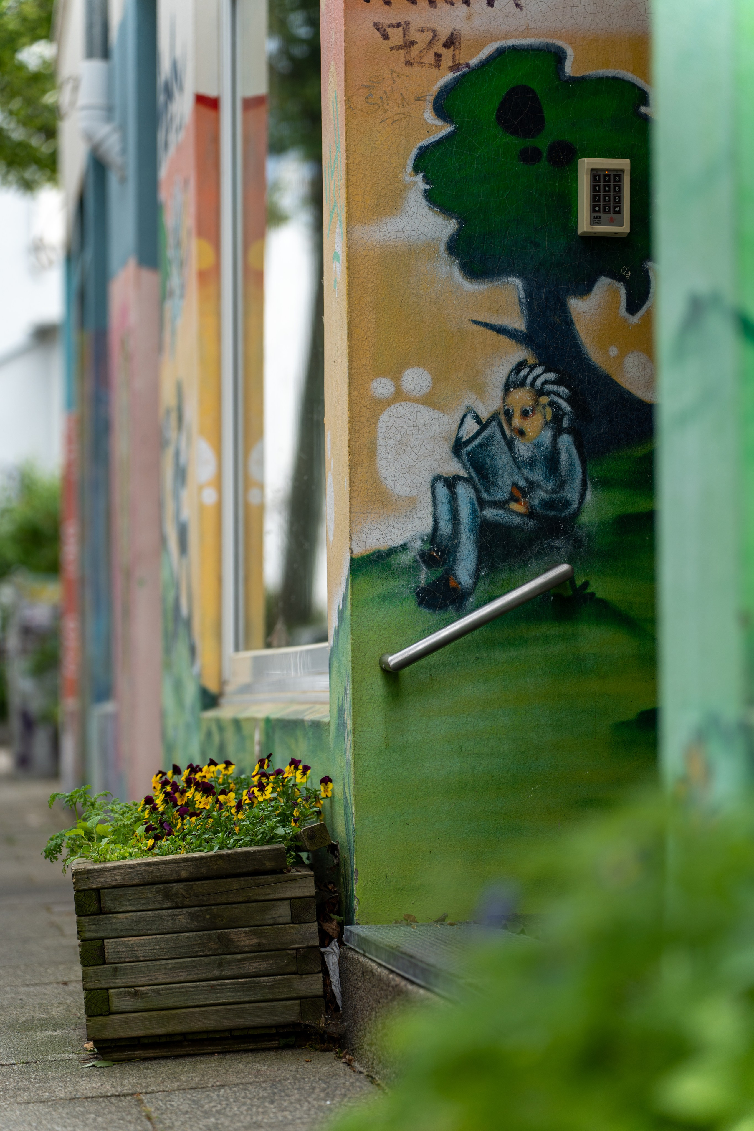 A little bit of street in Bremen #1. URBANSTREETFILES.ART