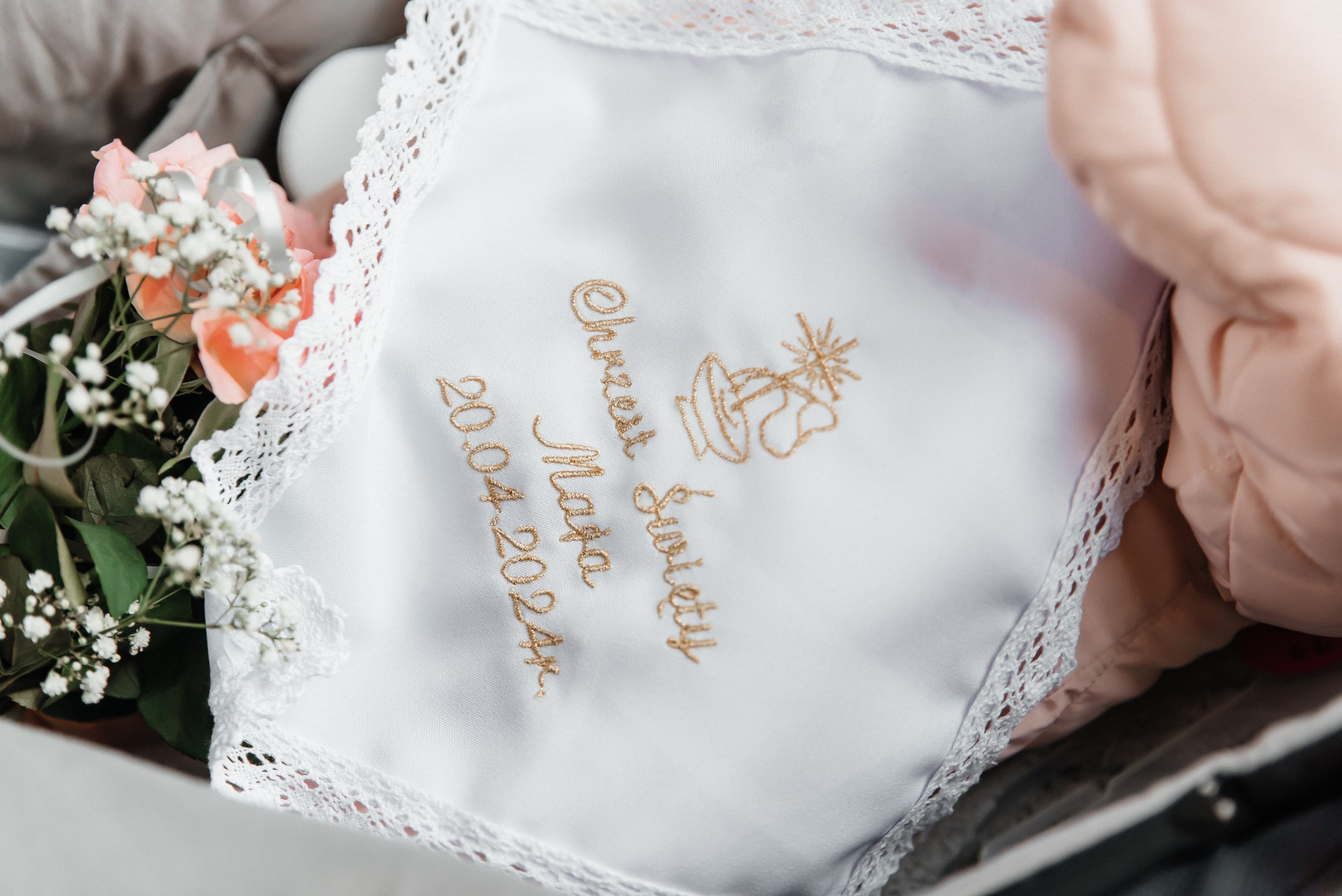 Chrzest Maja. Eugene Save – Fotograf Ślubny i Rodzinny | Warszawa i Cała Polska