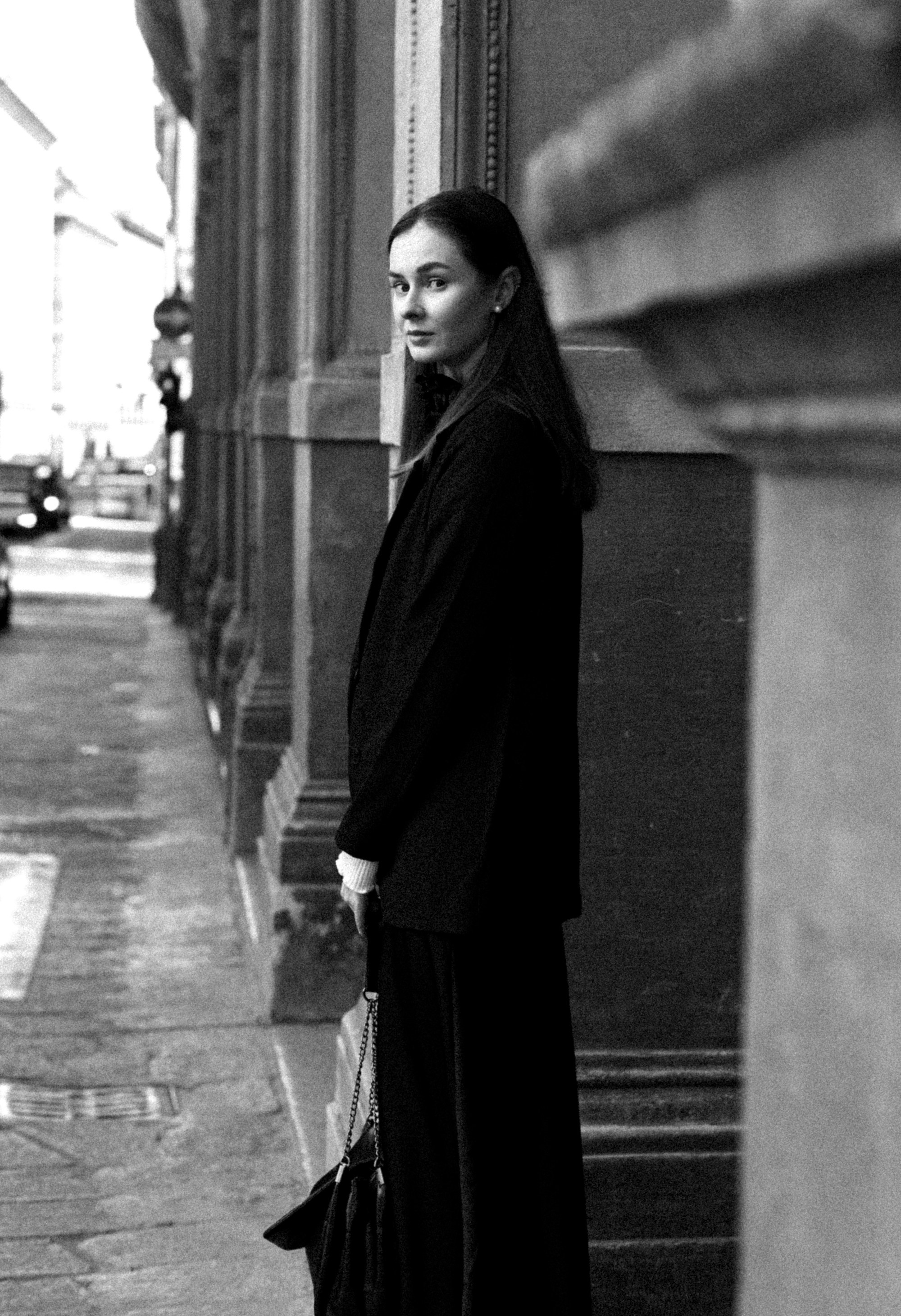 Yulia. BNW Around Photography