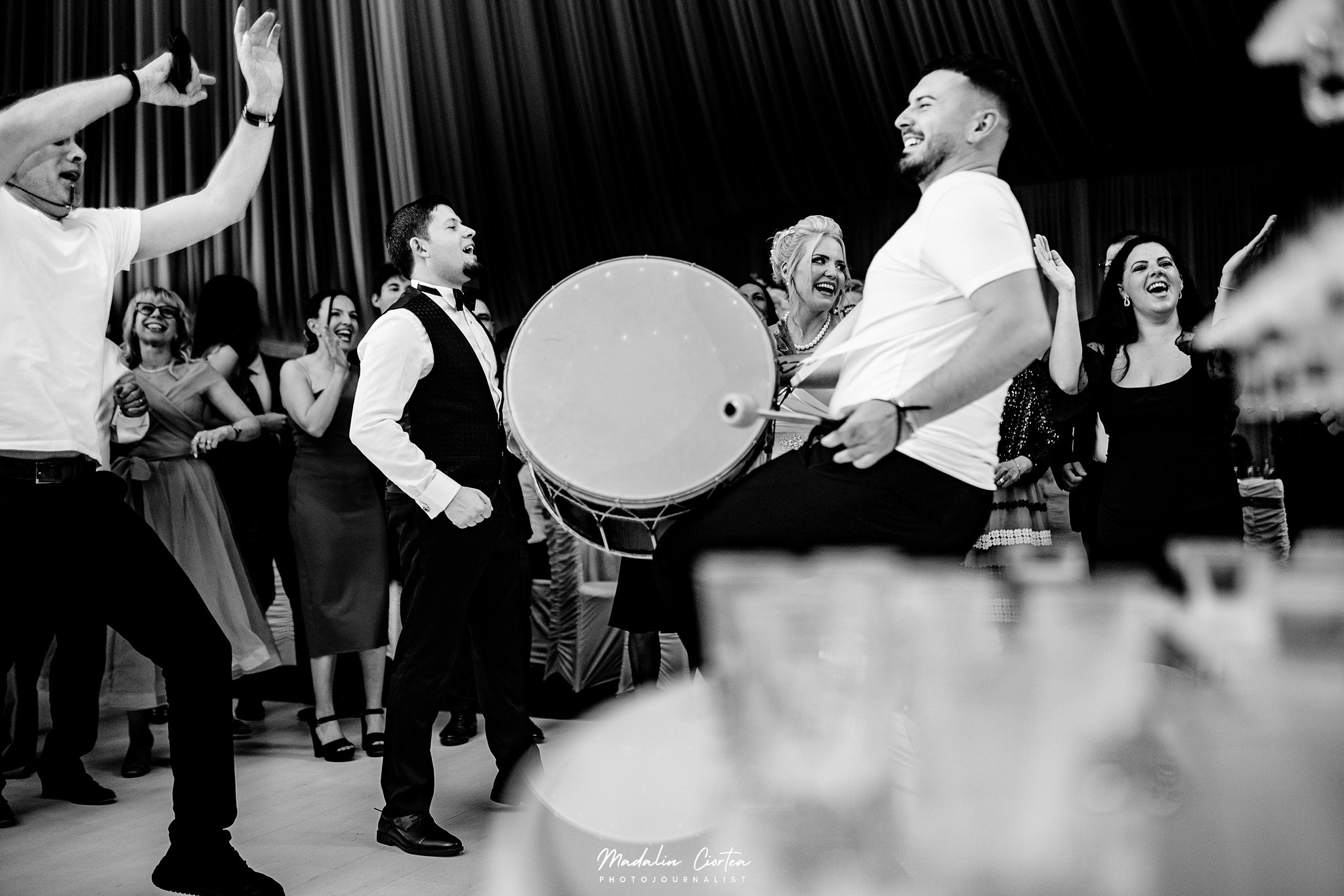 Cezara & Alex | Nuntă la Domeniile Streiului - Mercurean Evenimente | Bacia. Mădălin Ciortea - fotograf de nuntă și de familie | Dream Art Events