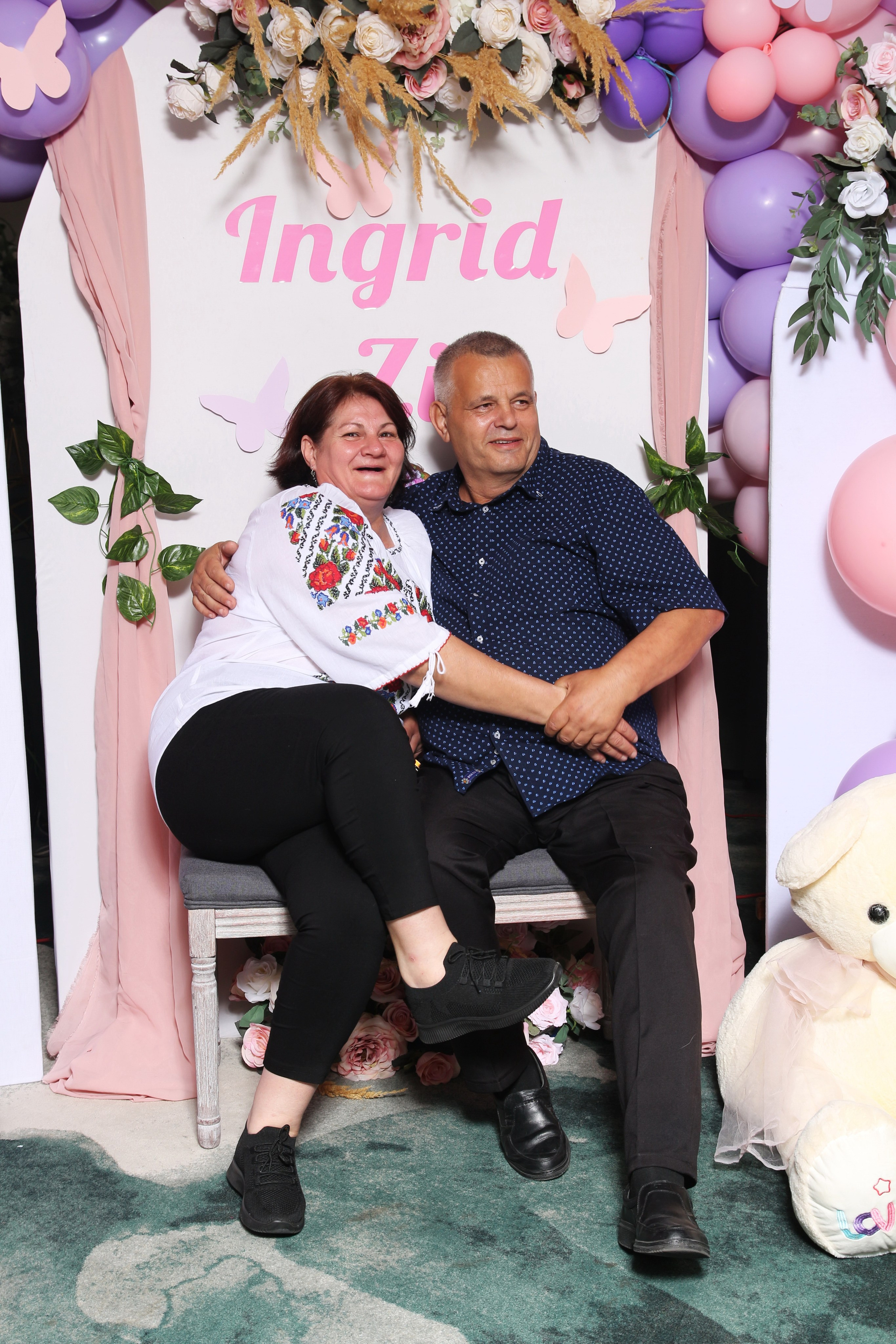 BYZO MEDIA. PETRU BYZO - family and children photographer in ROMANIA