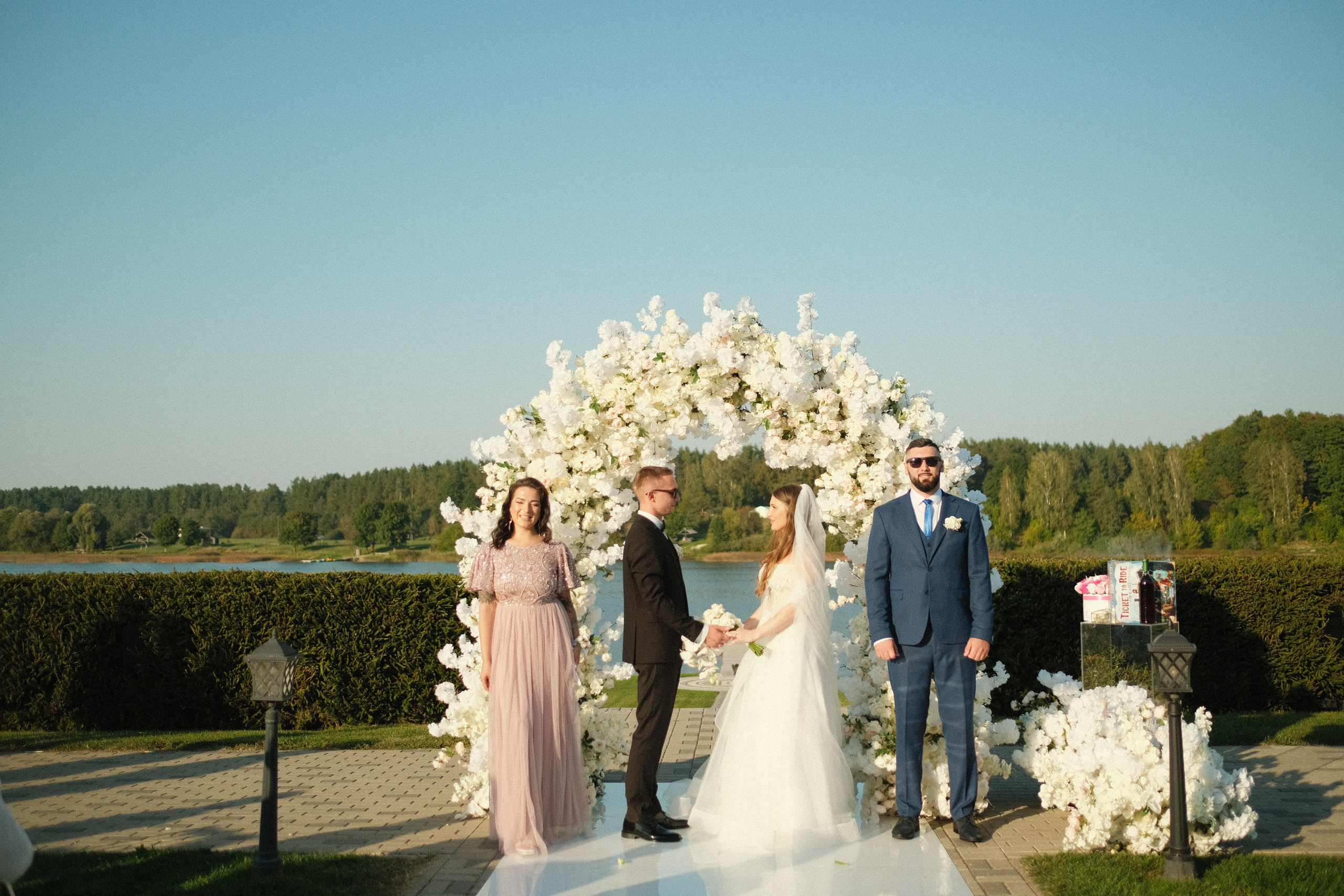 Kāzas uz filmiņu Portra 400. Свадебный фотограф в Риге — Вячеслав Лучненков