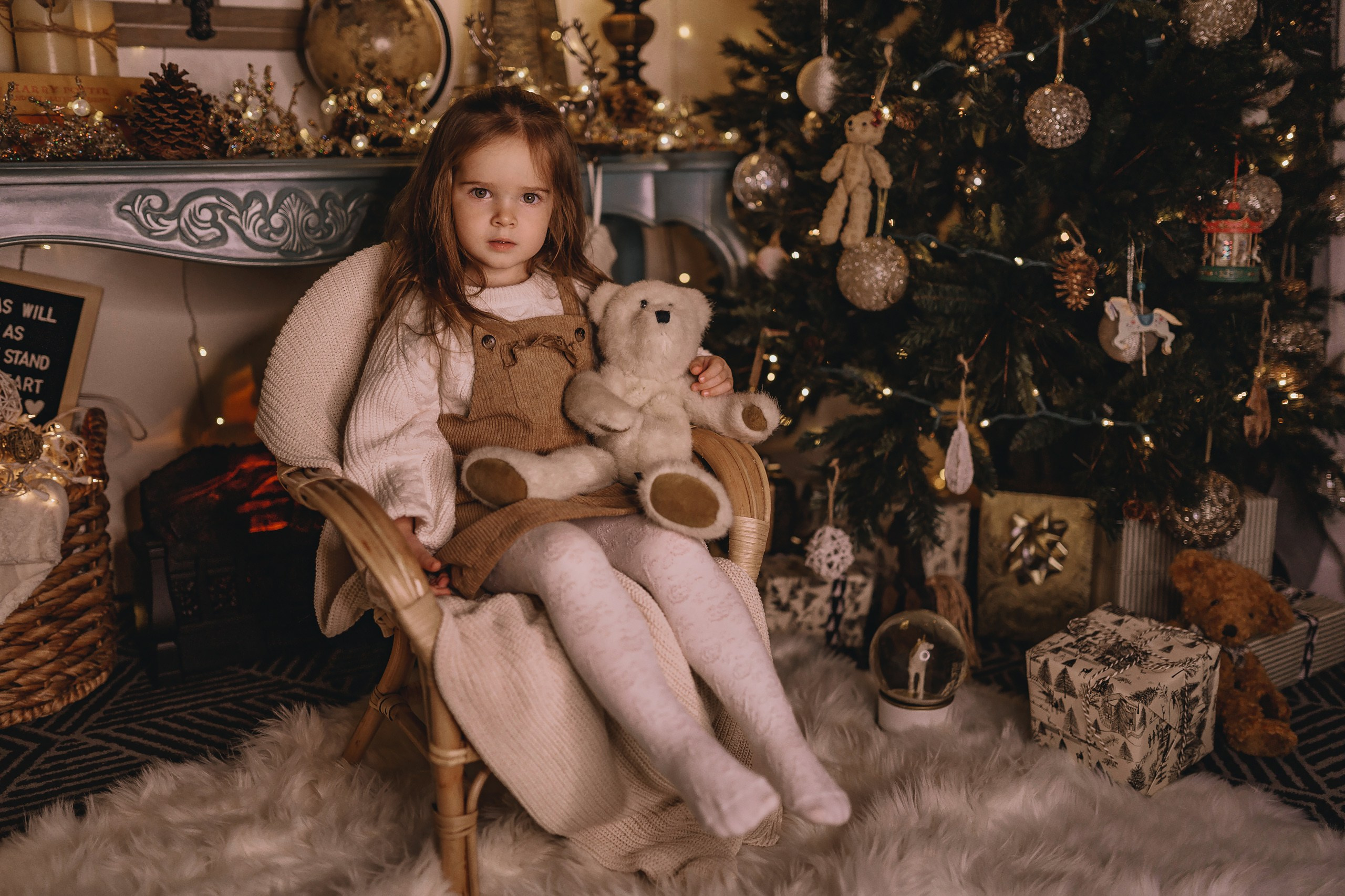 11.26.2025 Christmas Photoshoot. Wedding family event photographer in Chicago Nick Yushevich