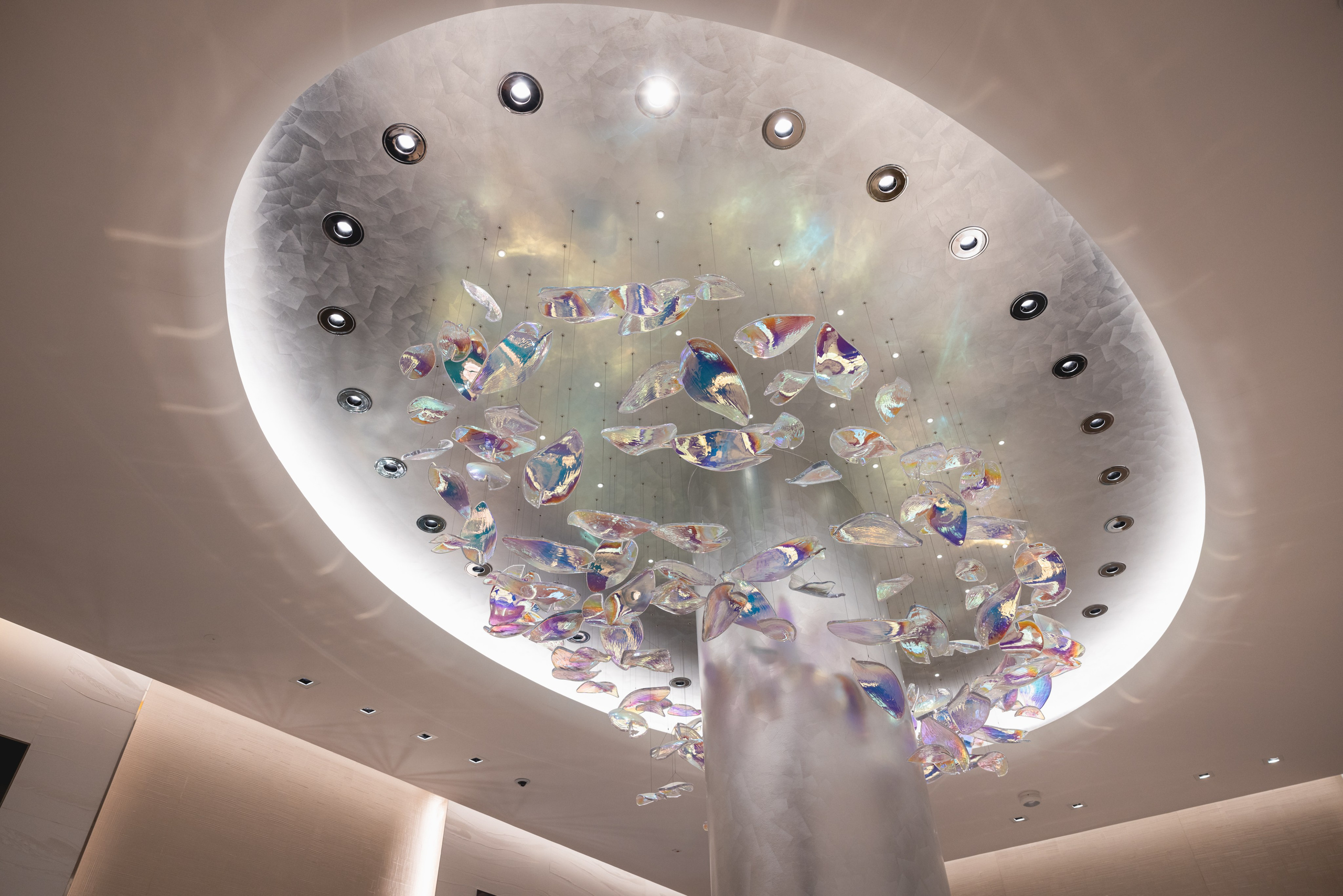 Tiffany. Professional wedding photographer in Copenhagen, Denmark — Julia Byron