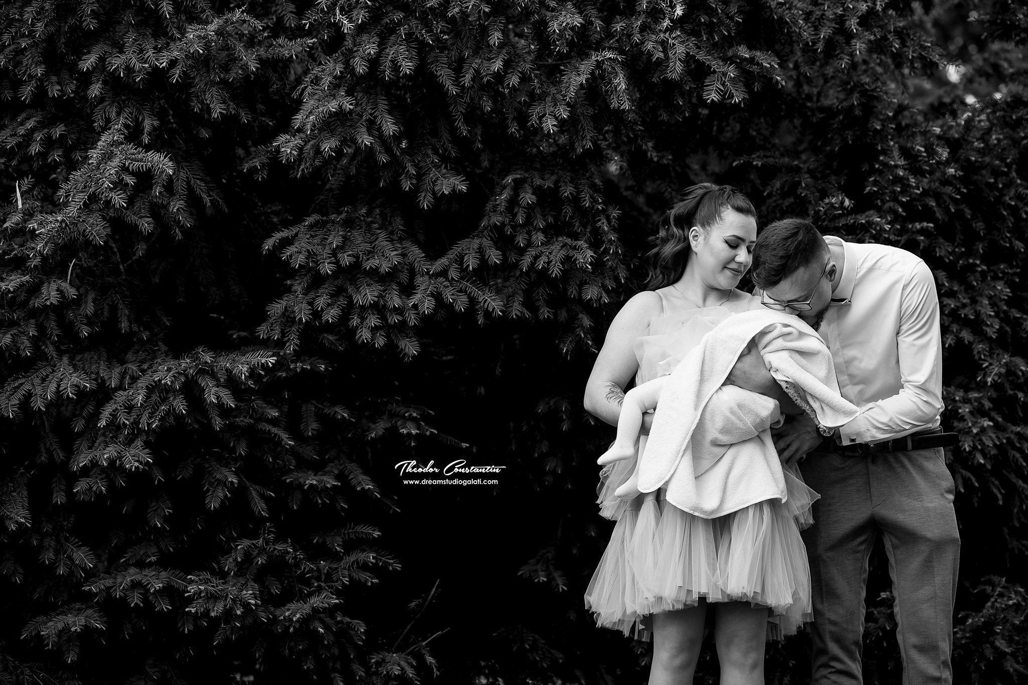 Botez. Dream Studio Galați – ședințe foto profesionale pentru familie, portrete și evenimente