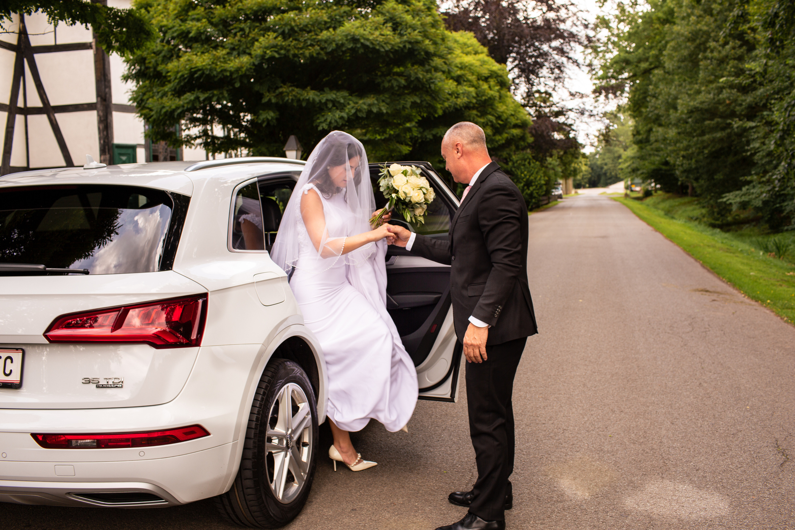 Asia & Matthias. Photo & Make-up Galina Neuberger. Fotografin & Vigasistin aus Bohmte