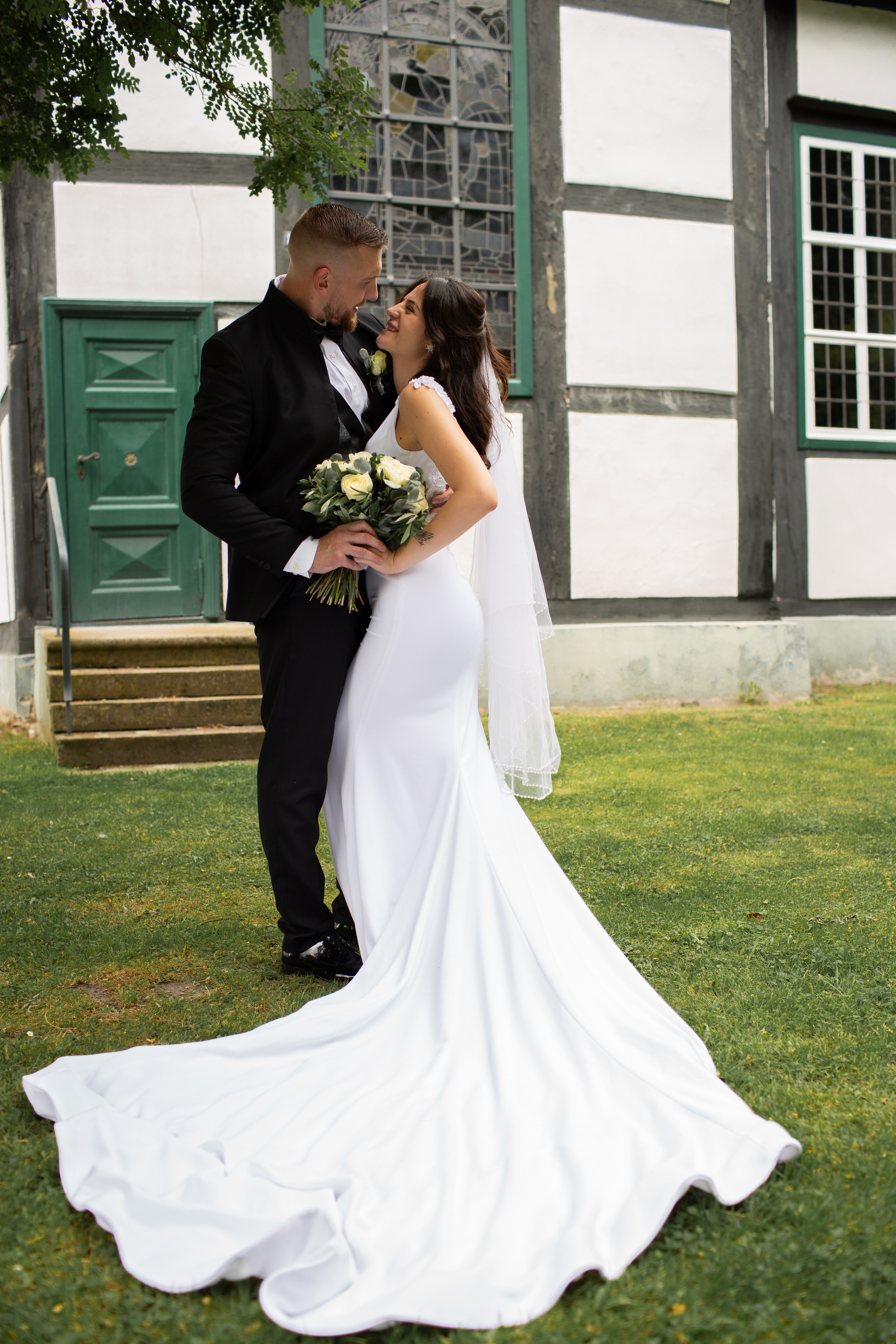 Asia & Matthias. Photo & Make-up Galina Neuberger. Fotografin & Vigasistin aus Bohmte