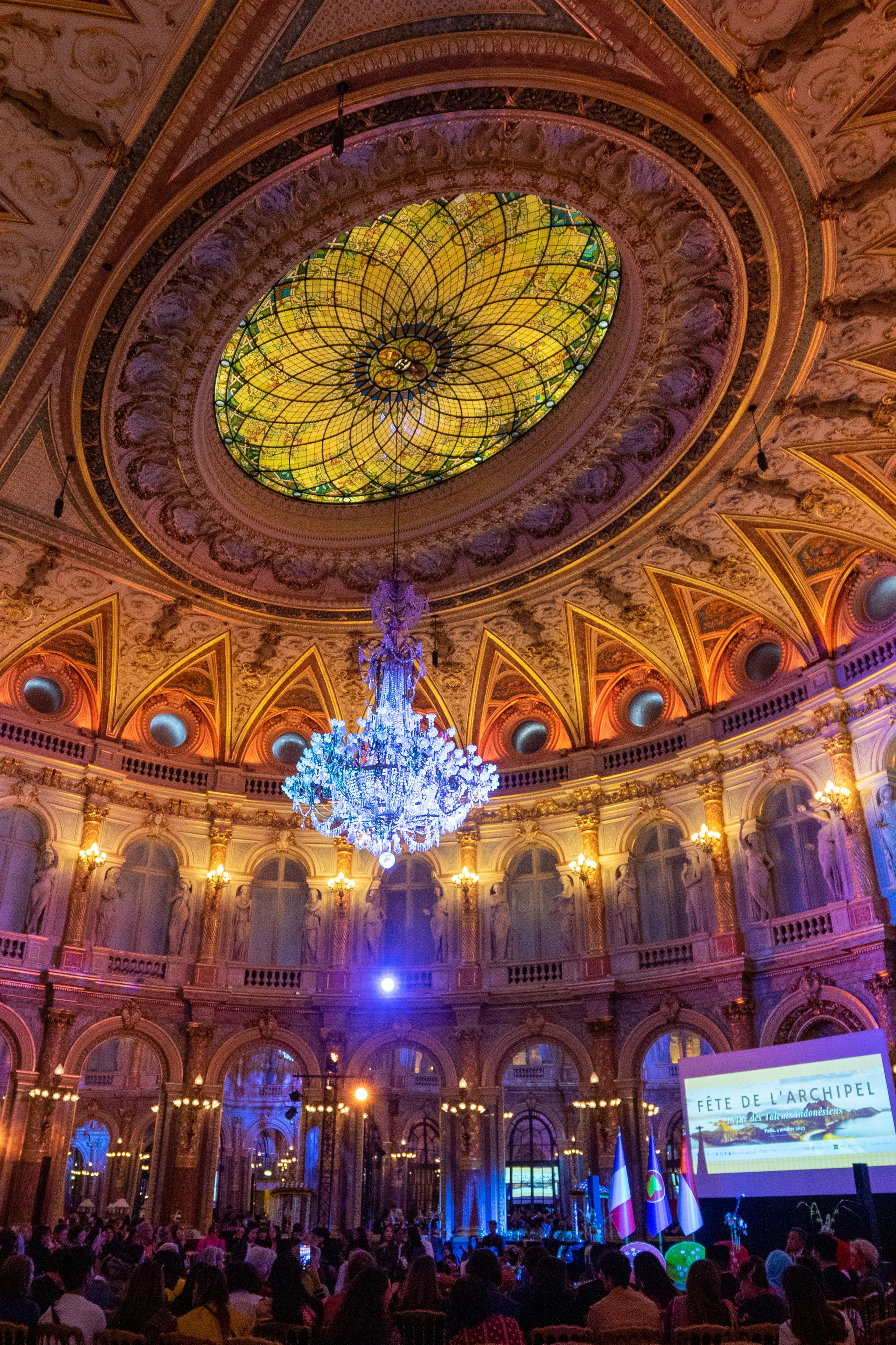 Paris. Wedding and event photographer in guelph ontario canada Jessica Giovanni