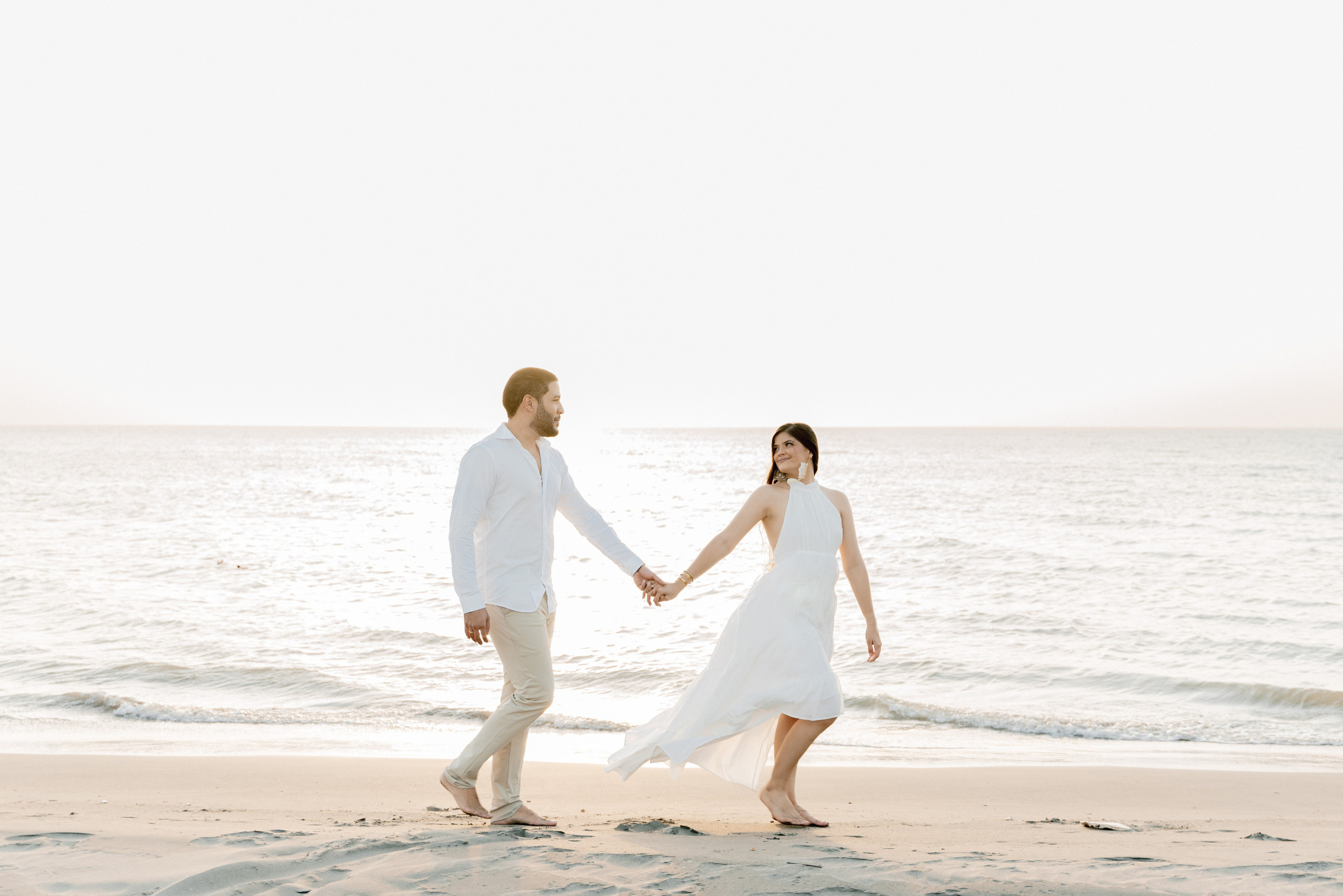 Preboda en playas del atlantico. Fotógrafos de bodas en Barranquilla, Cartagena y Santa Marta | BanderArt