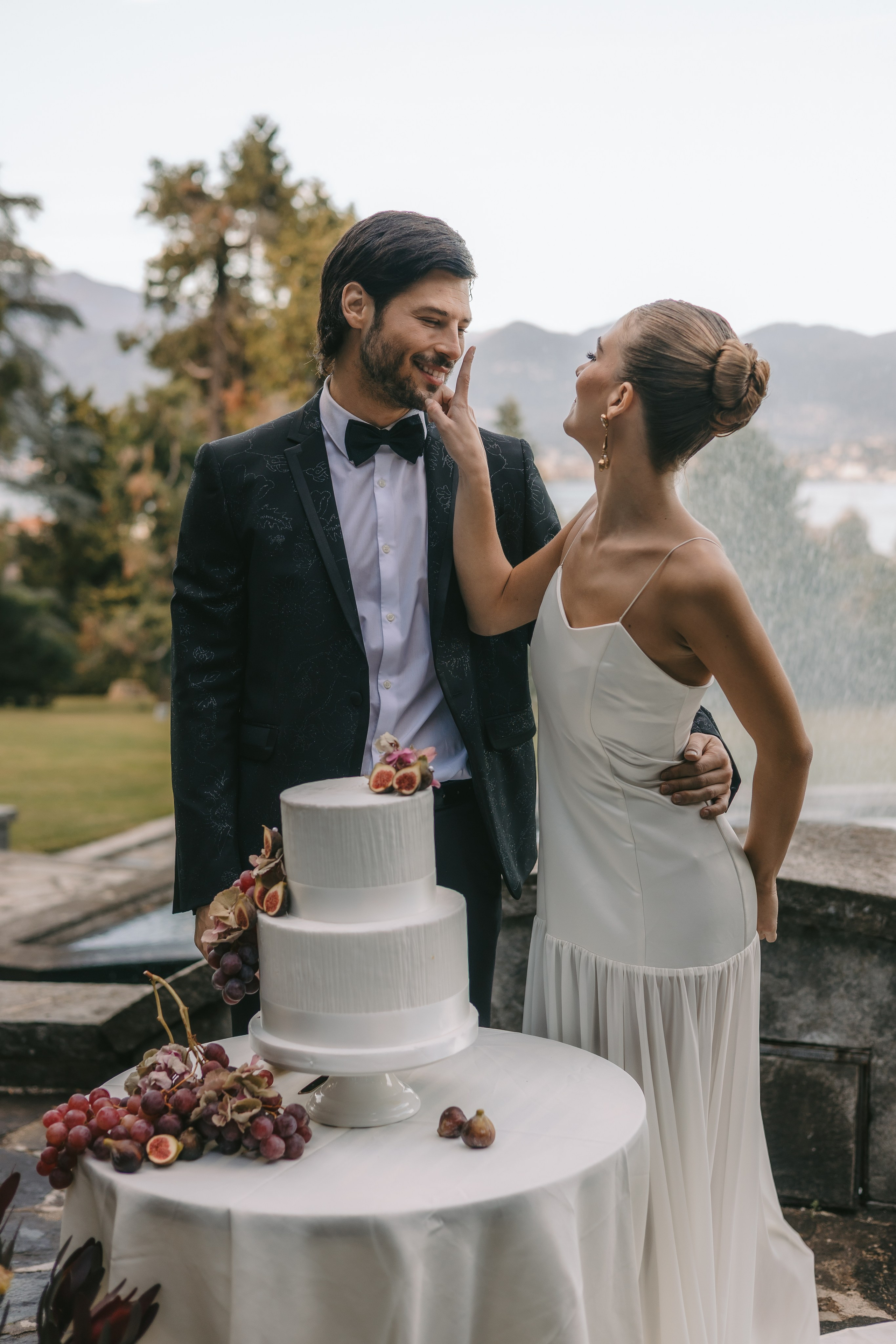 Catherine and Samuel. Sara Luca Wedding Photographer in Italy and Europe