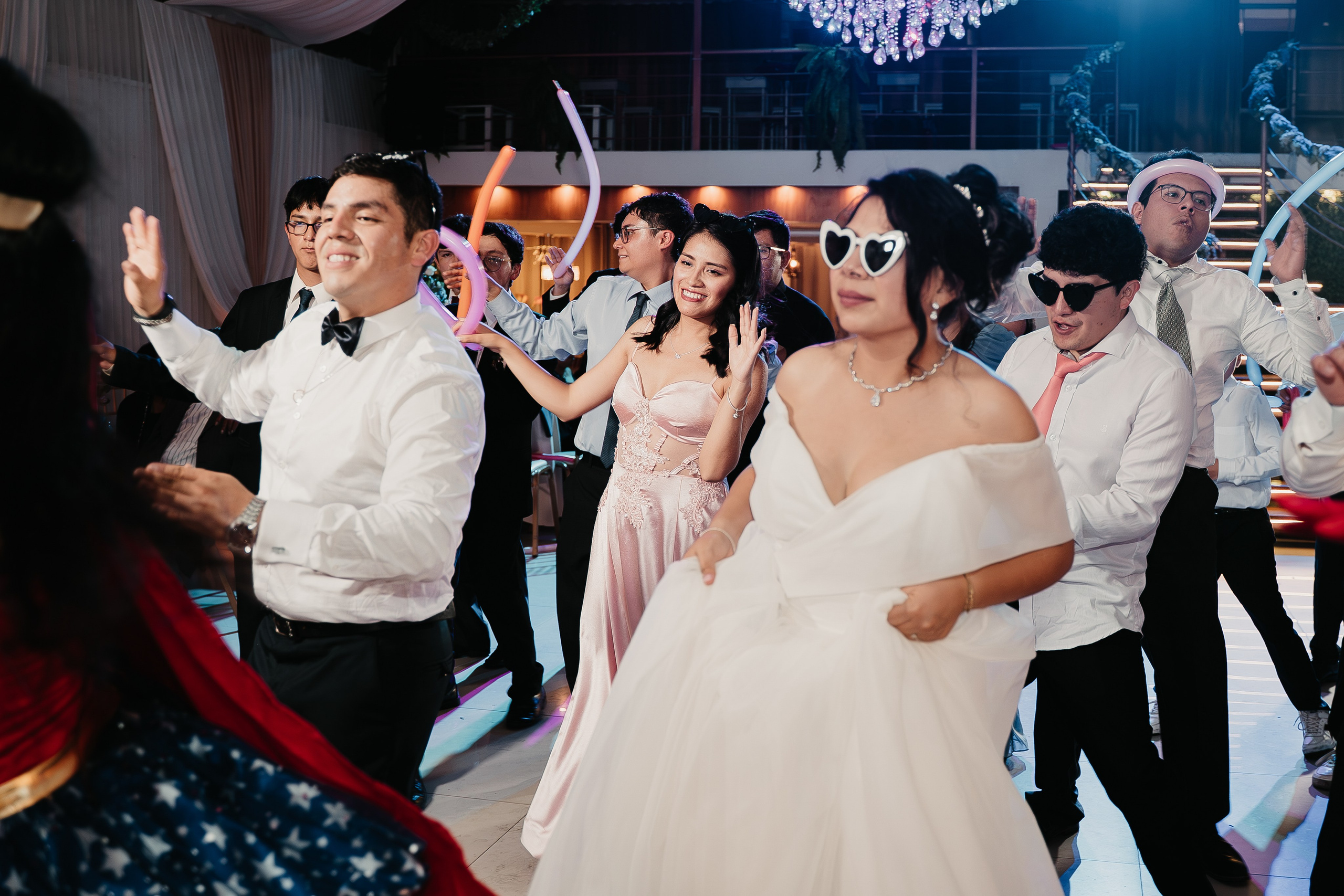 ALEJANDRA + RODRIGO BODA RELIGIOSA. Studio KVTA | Fotografía y Video de Bodas en Arequipa