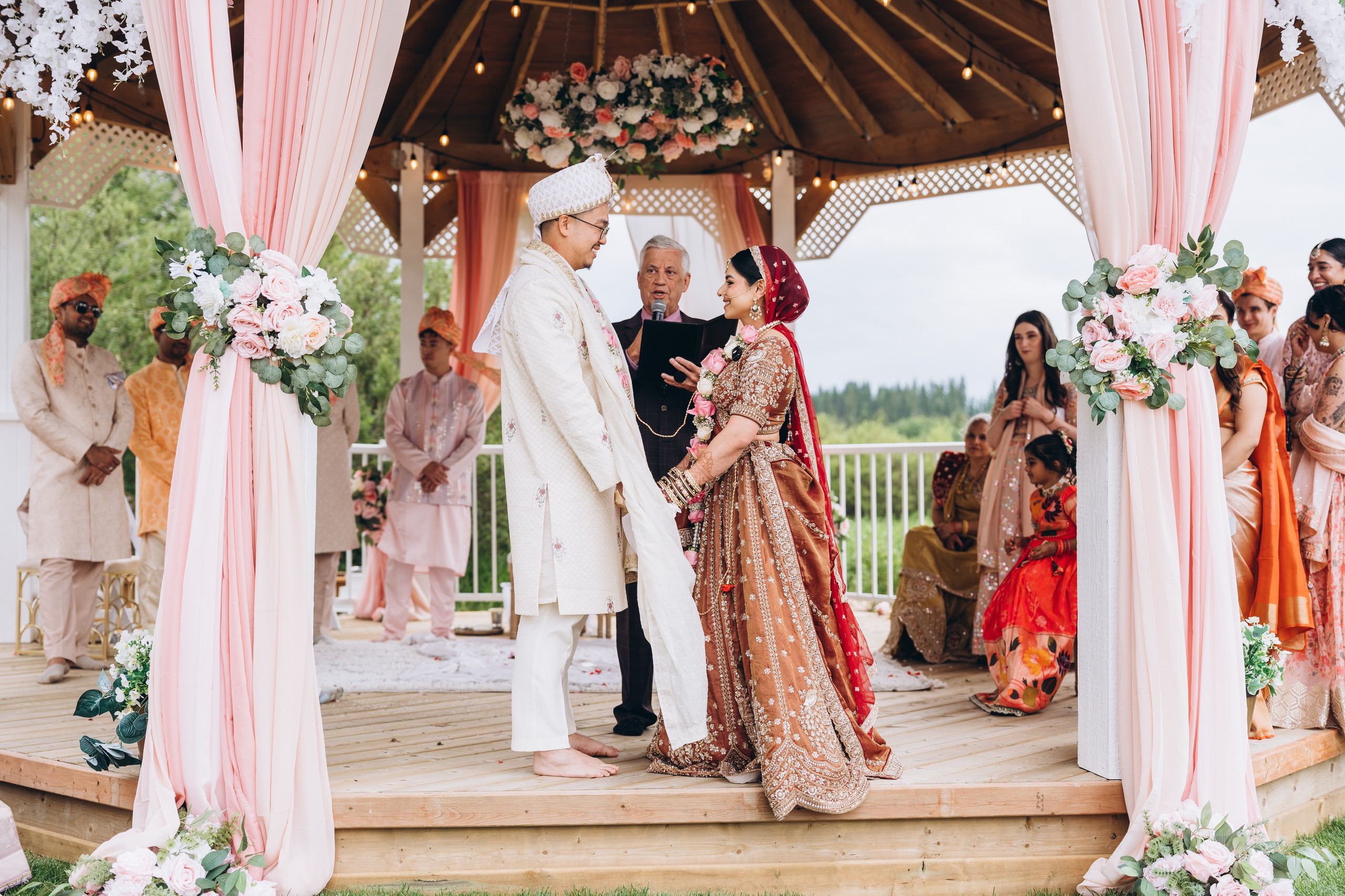 Jackie & Bindi. Calgary Wedding & Lifestyle Photographer — Yevhen Polishchuk